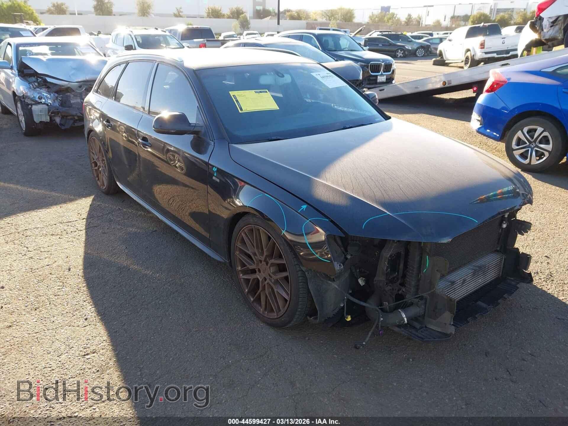 Фотография WAUWFAFL9CA111769 - AUDI A4 2012