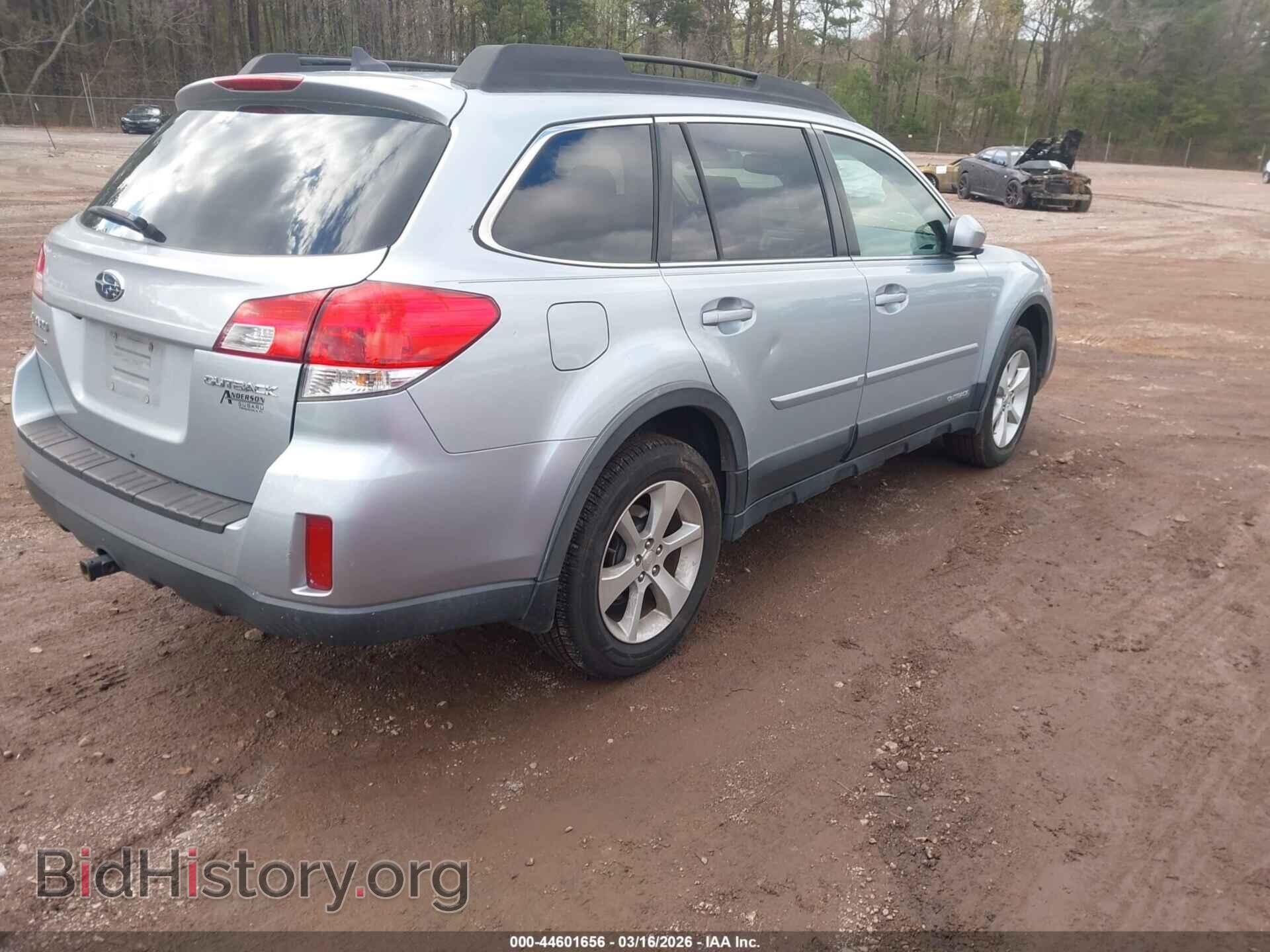 2014 SUBARU OUTBACK - VIN: 4S4BRCLC4E3224895 - Фото 4