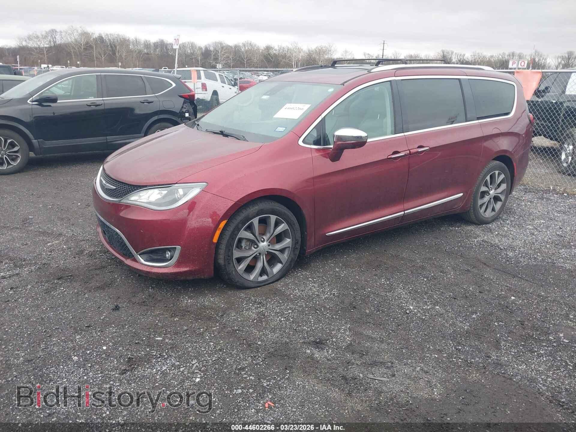 2017 CHRYSLER PACIFICA - VIN: 2C4RC1GGXHR527942 - Фото 2