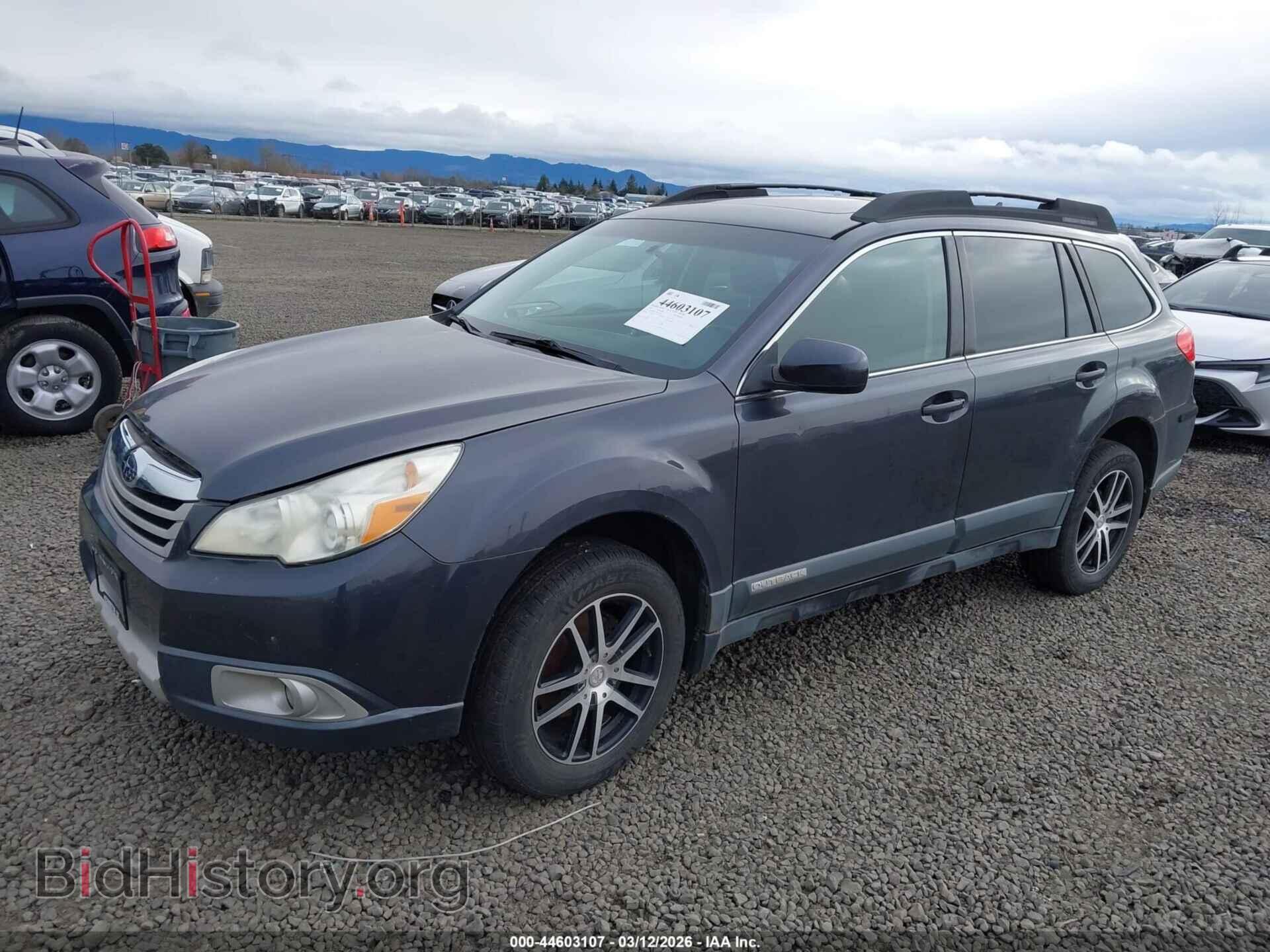 2011 SUBARU OUTBACK - VIN: 4S4BRBLC5B3396312 - Фото 2