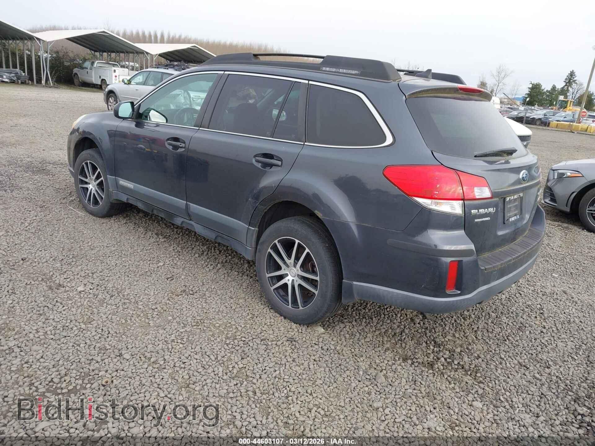 2011 SUBARU OUTBACK - VIN: 4S4BRBLC5B3396312 - Фото 3