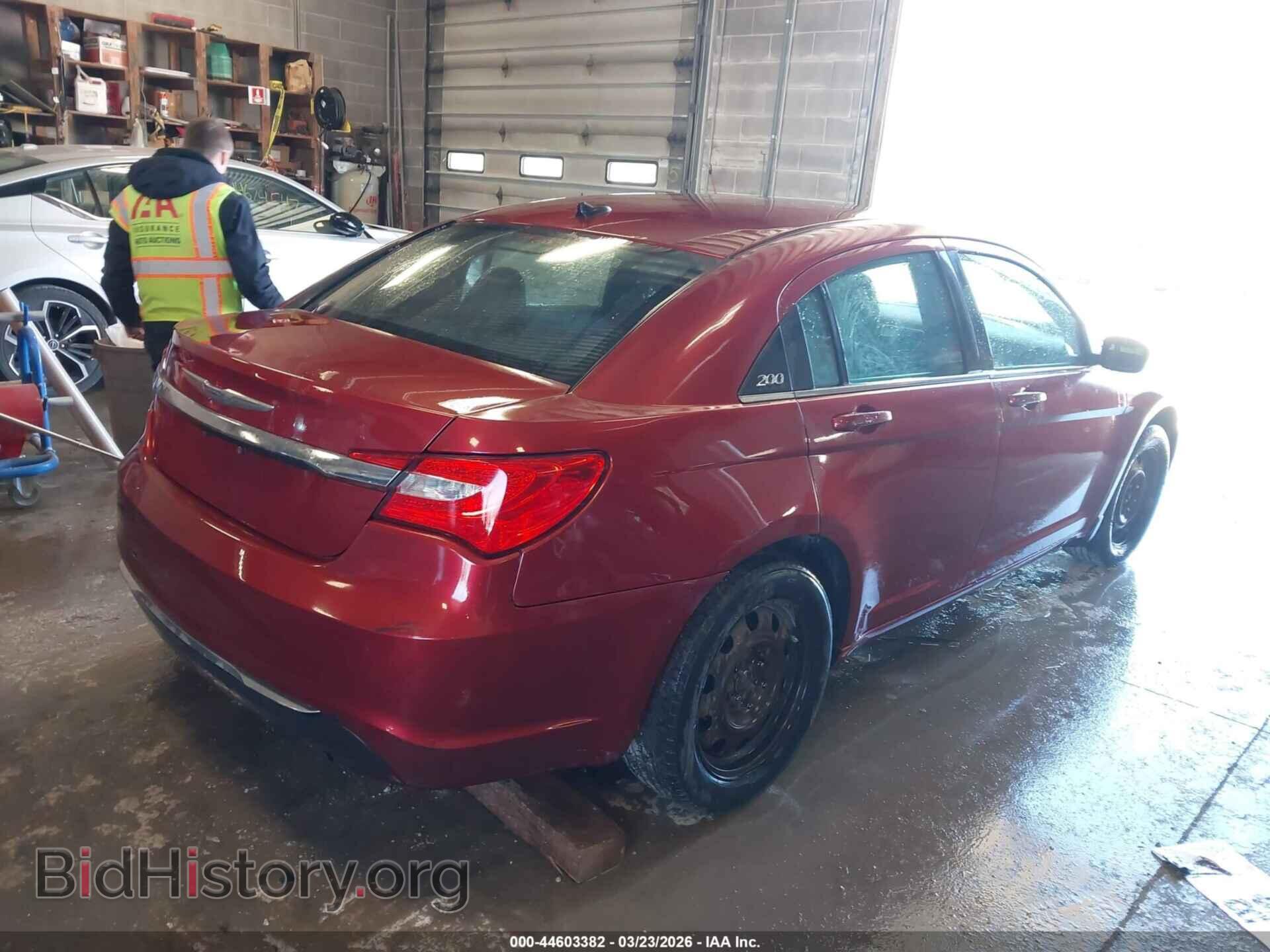 2014 CHRYSLER 200 - VIN: 1C3CCBAB7EN206558 - Фото 4