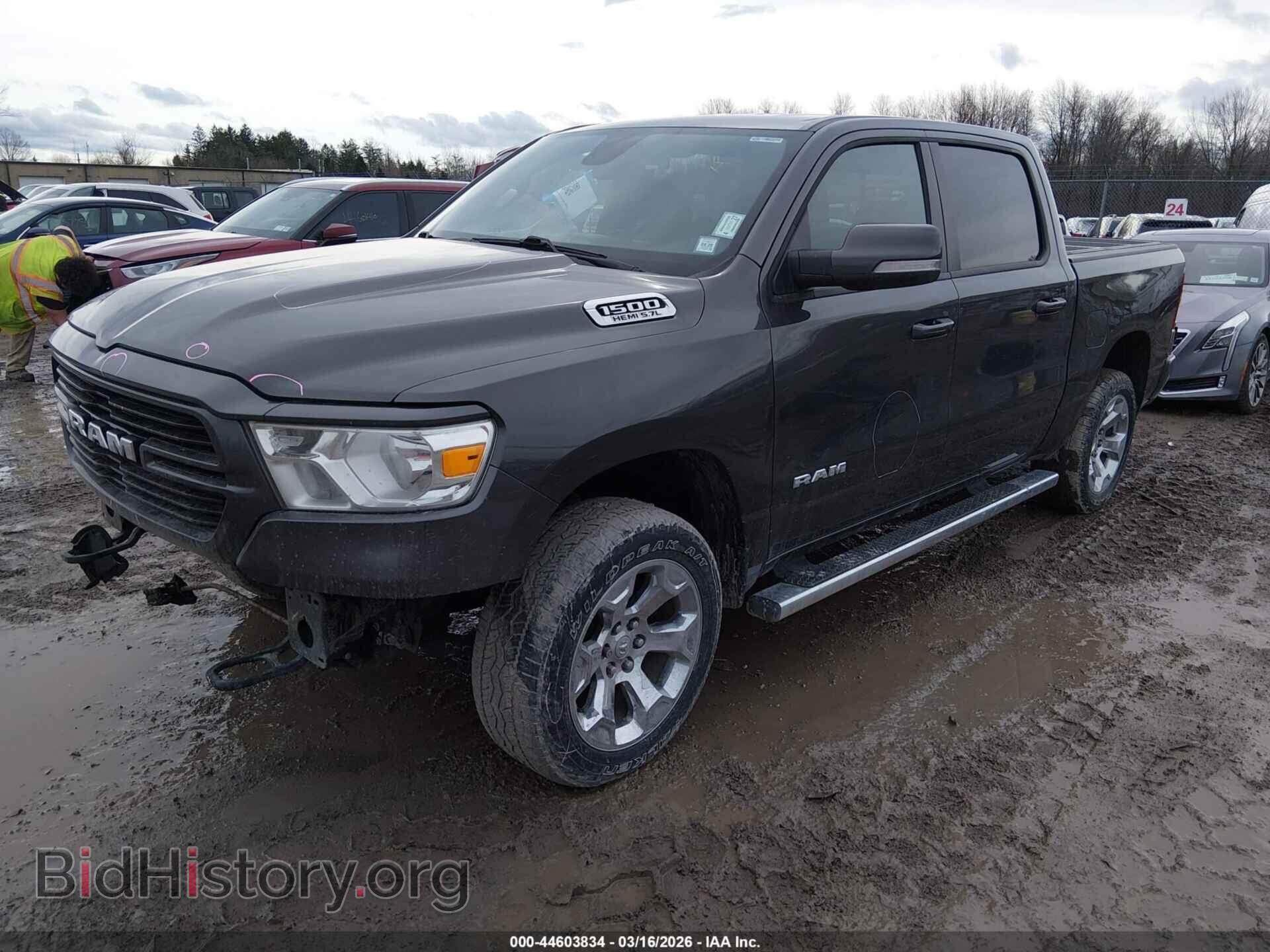2020 RAM 1500 - VIN: 1C6SRFFT5LN252053 - Фото 2