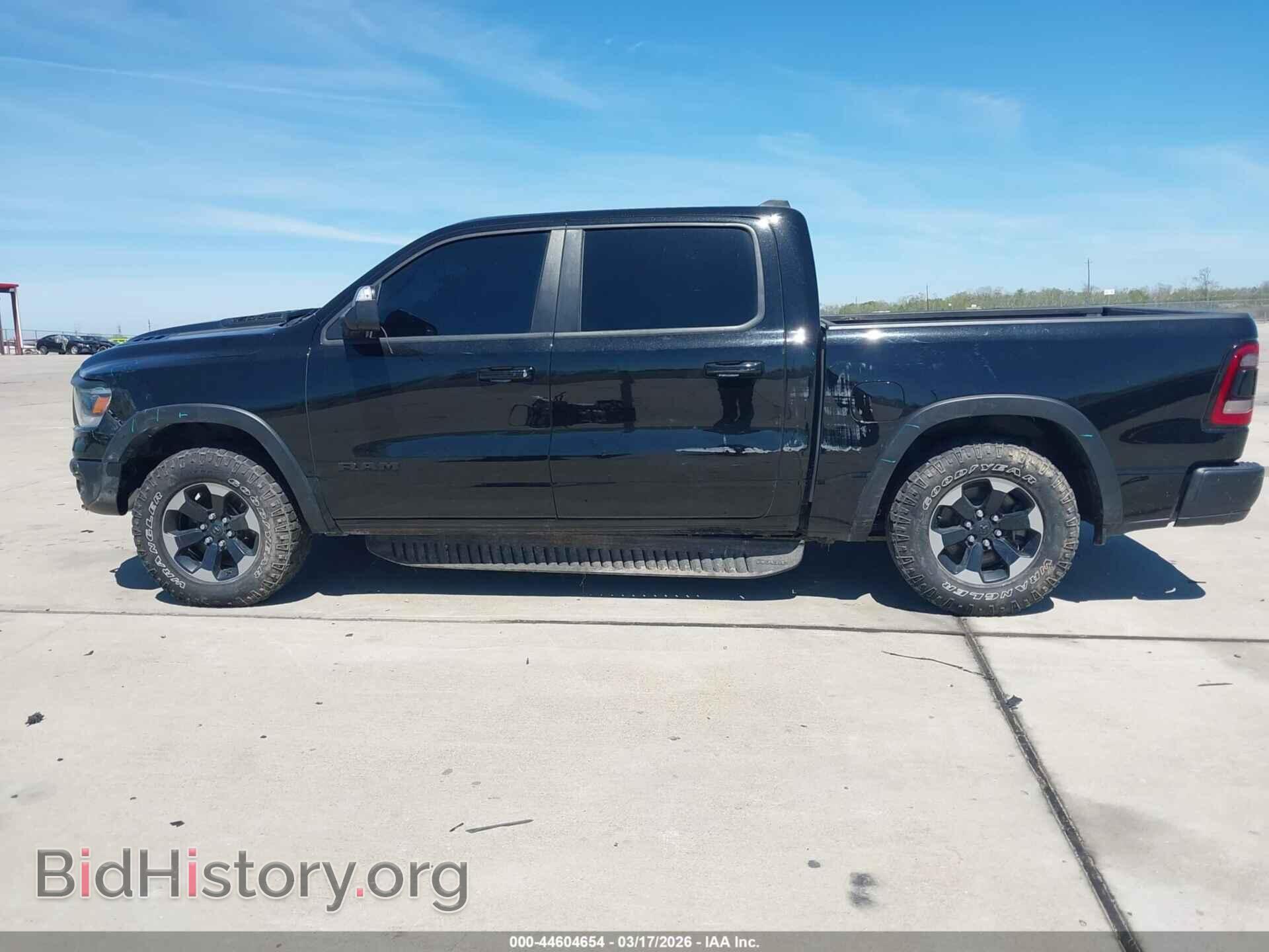 2019 RAM 1500 - VIN: 1C6SRFLT1KN559500 - Фото 14