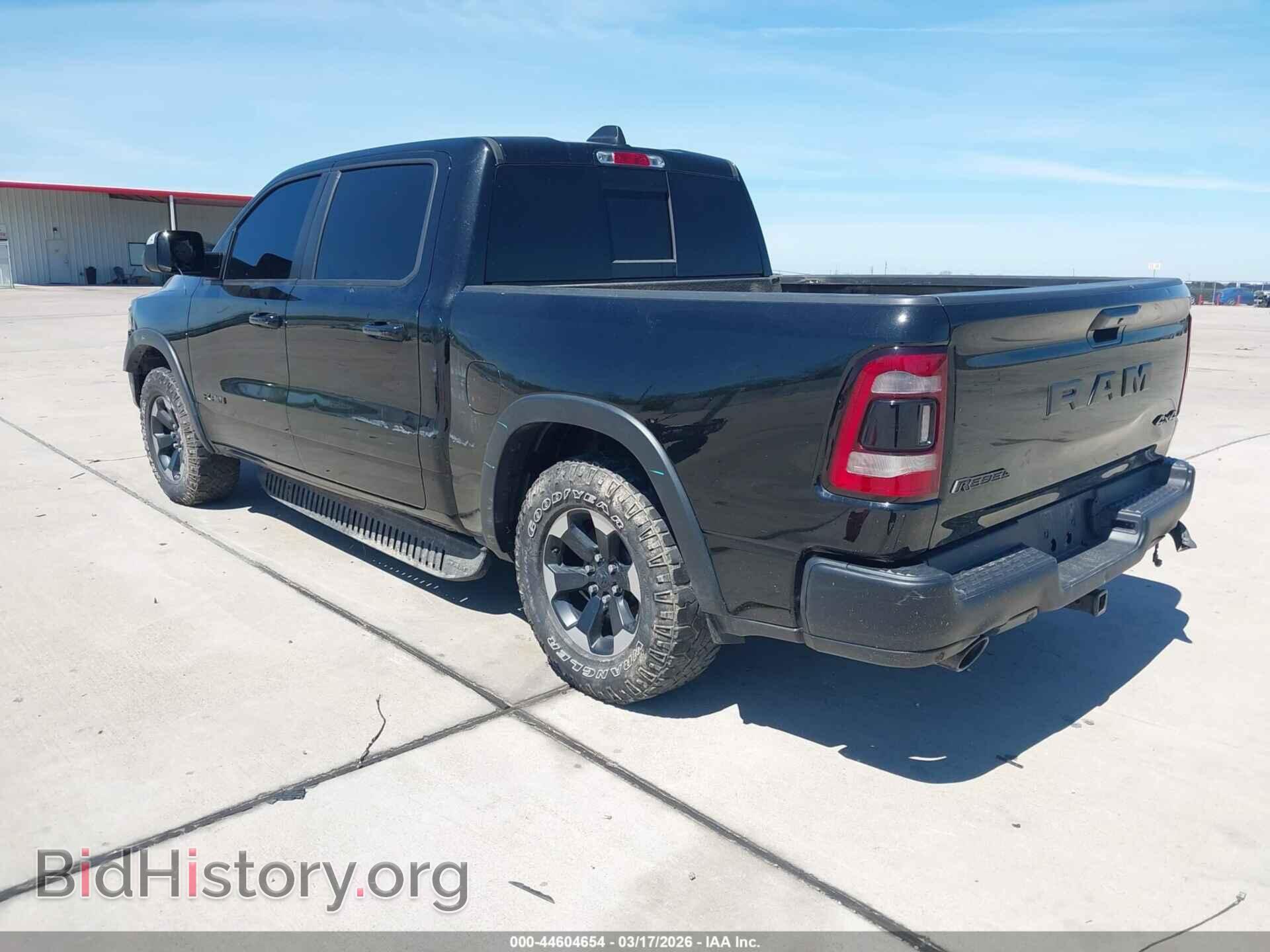 2019 RAM 1500 - VIN: 1C6SRFLT1KN559500 - Фото 3