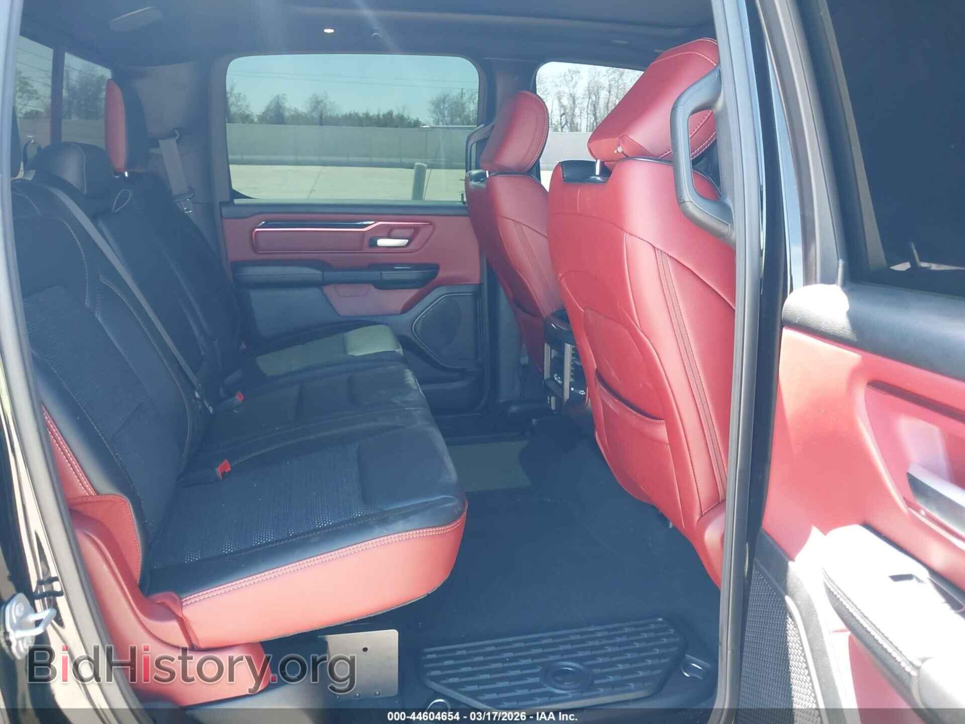 2019 RAM 1500 - VIN: 1C6SRFLT1KN559500 - Фото 8