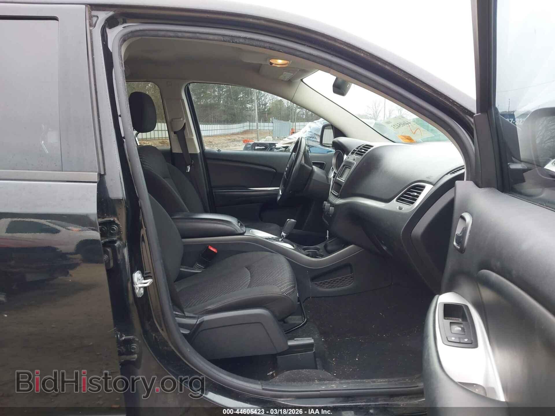 2017 DODGE JOURNEY - VIN: 3C4PDCAB2HT587563 - Фото 5