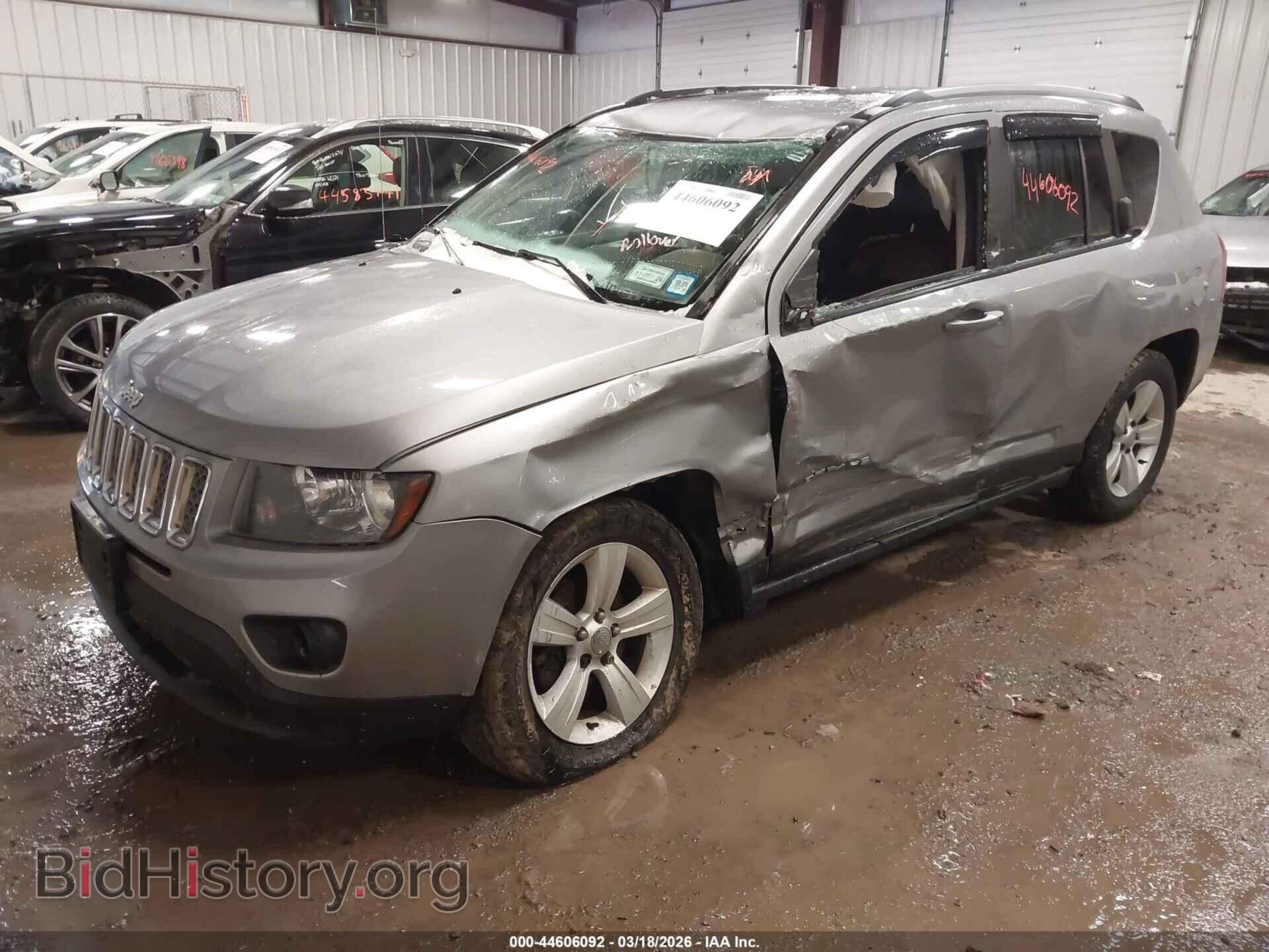 2016 JEEP COMPASS - VIN: 1C4NJDEB8GD804327 - Photo 2
