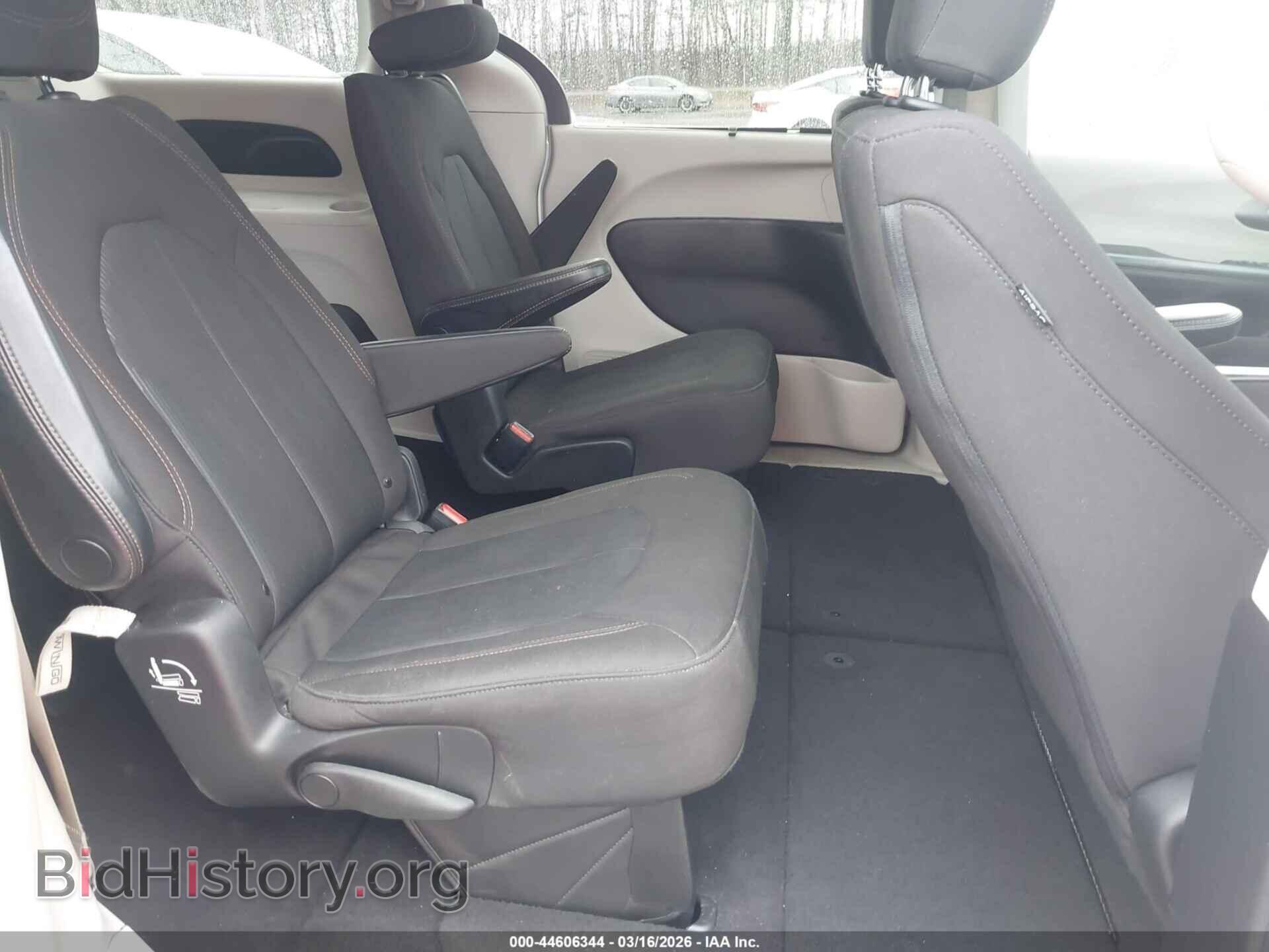 2020 CHRYSLER PACIFICA - VIN: 2C4RC1FG8LR266899 - Photo 8