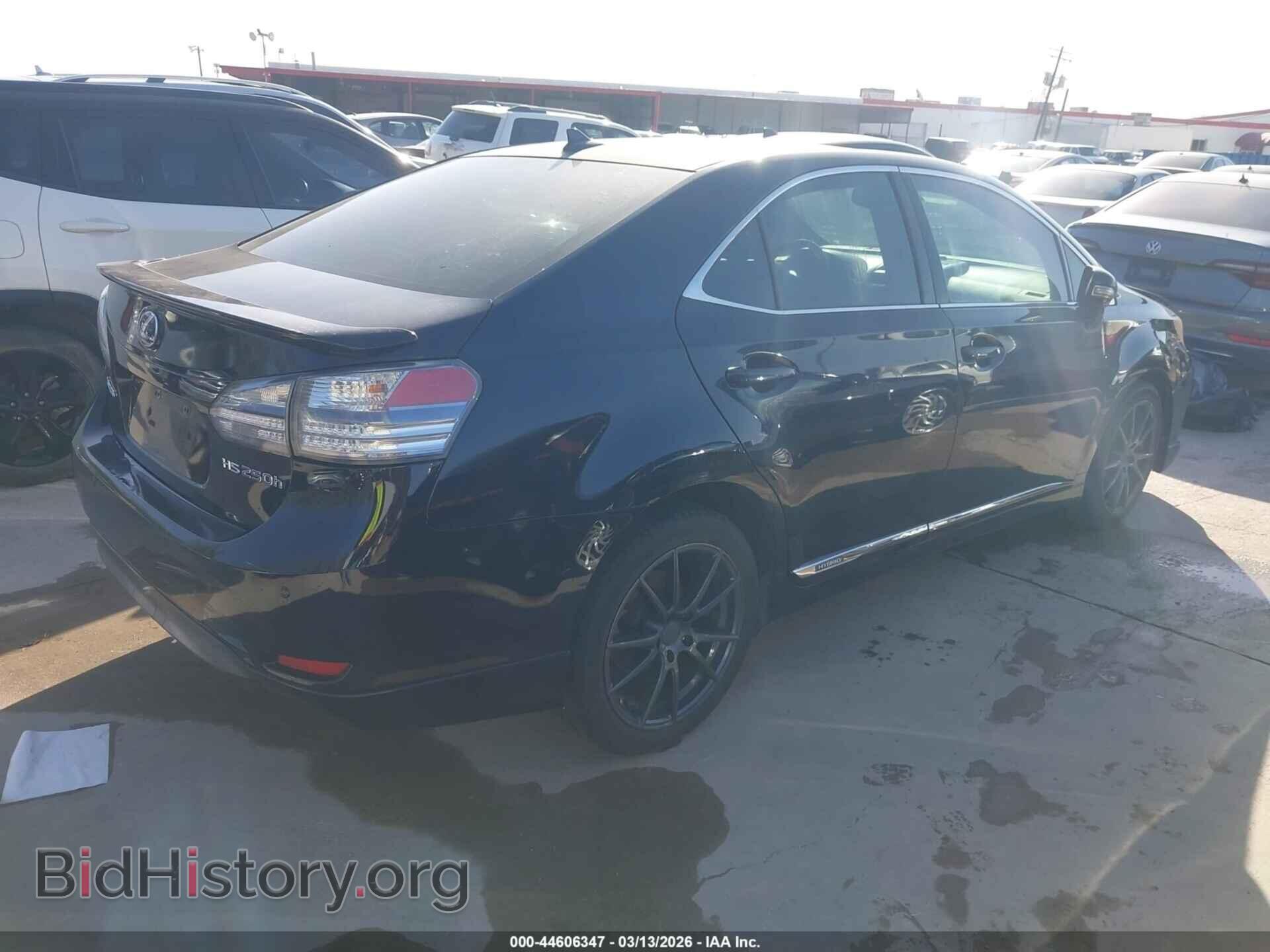 2010 LEXUS HS 250H - VIN: JTHBB1BA8A2023951 - Photo 4