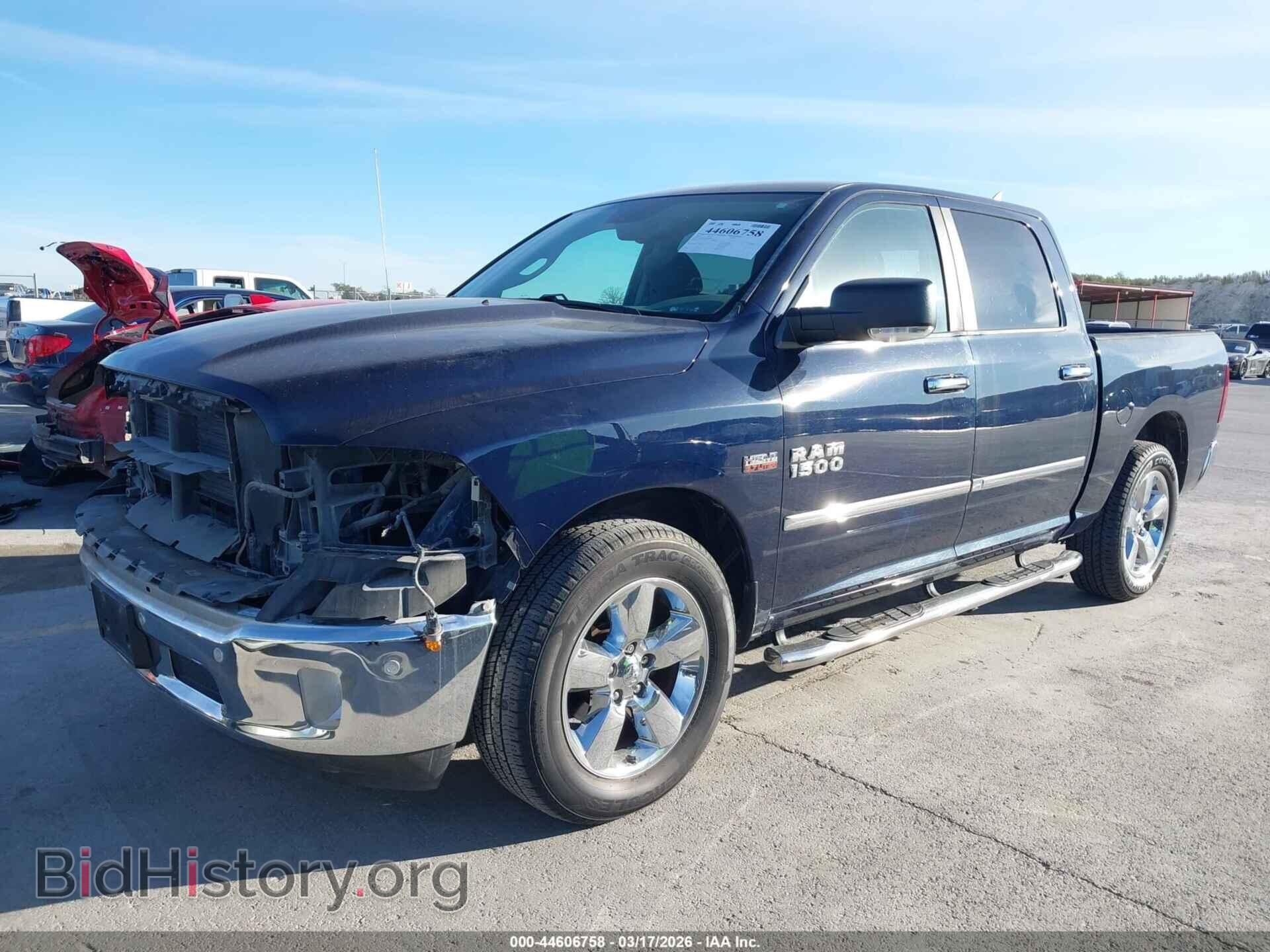 2016 RAM 1500 - VIN: 1C6RR6LT3GS194714 - Фото 2