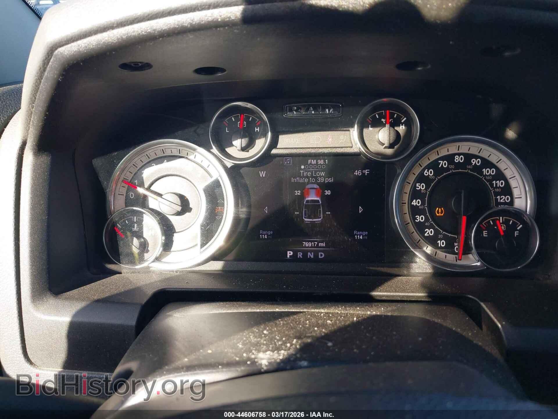 2016 RAM 1500 - VIN: 1C6RR6LT3GS194714 - Фото 7