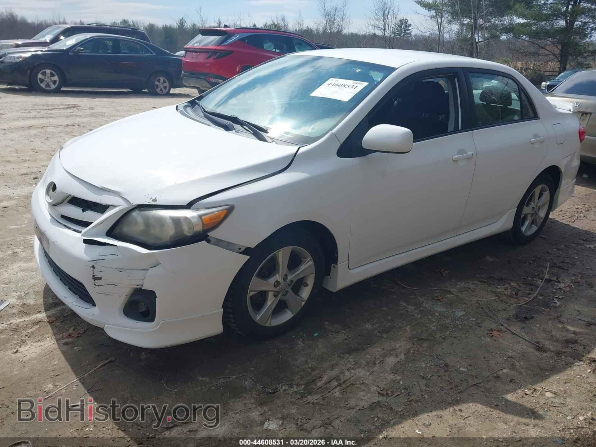 2011 TOYOTA COROLLA - VIN: 2T1BU4EE2BC701348 - Фото 2