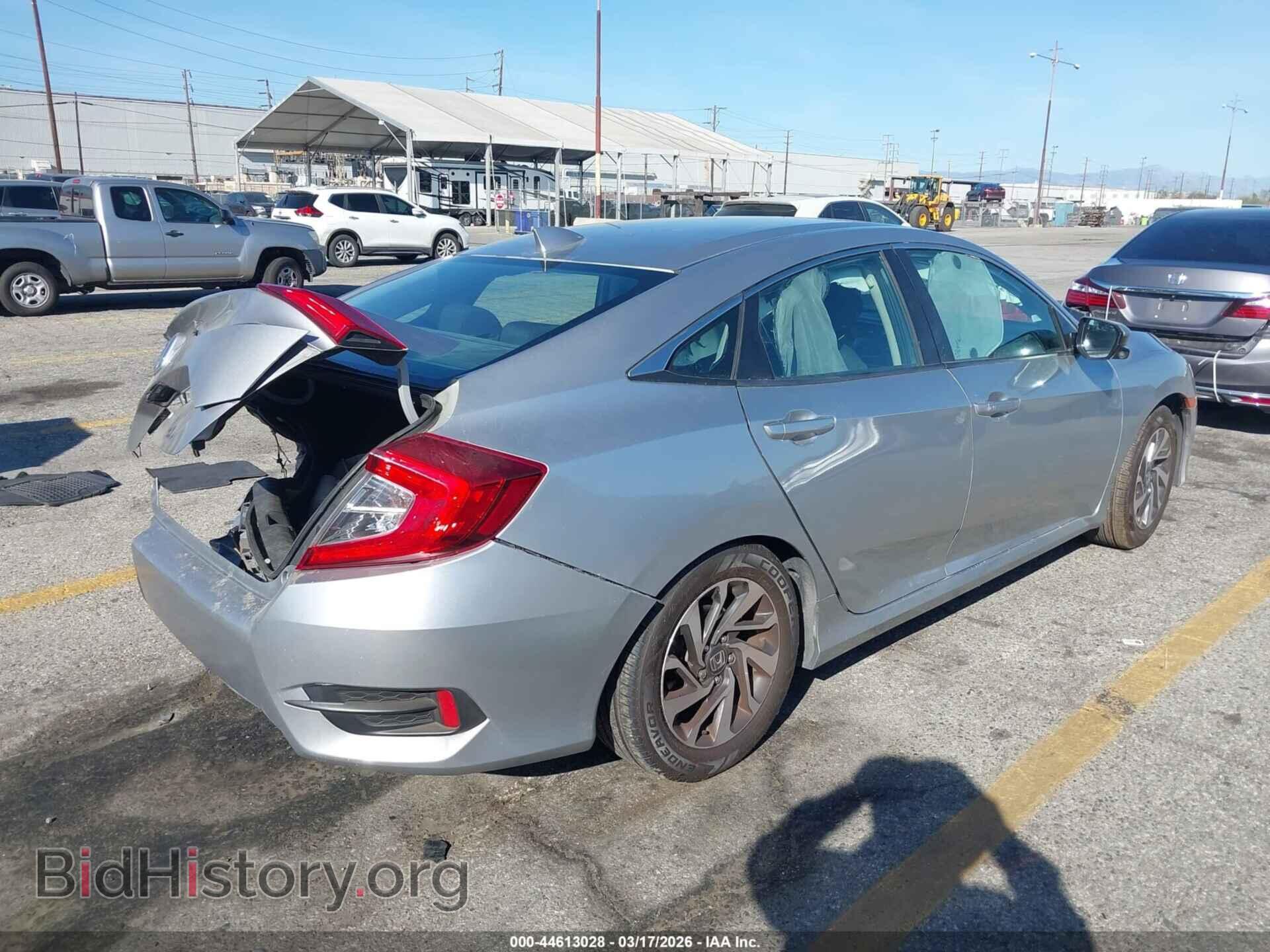 2018 HONDA CIVIC - VIN: 2HGFC2F75JH504933 - Фото 4