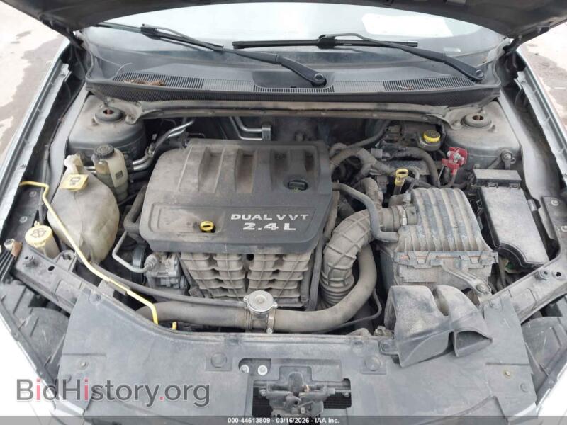 2012 Chrysler 200 (VIN 1C3CCBAB5CN112854) — фото 10 из 16