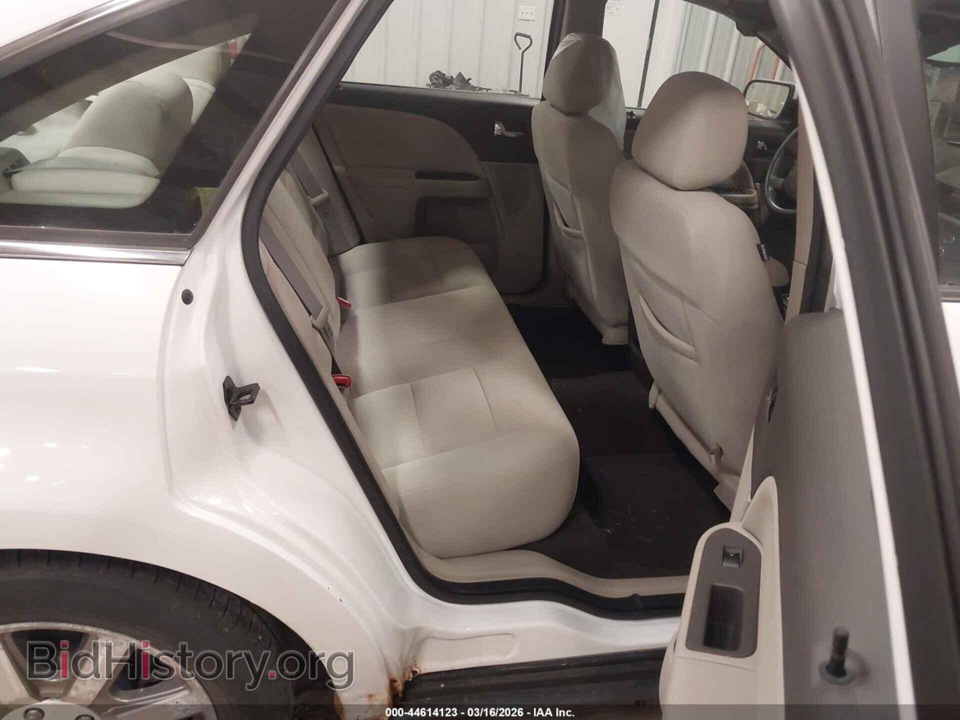 2008 FORD TAURUS - VIN: 1FAHP27W98G173447 - Фото 8
