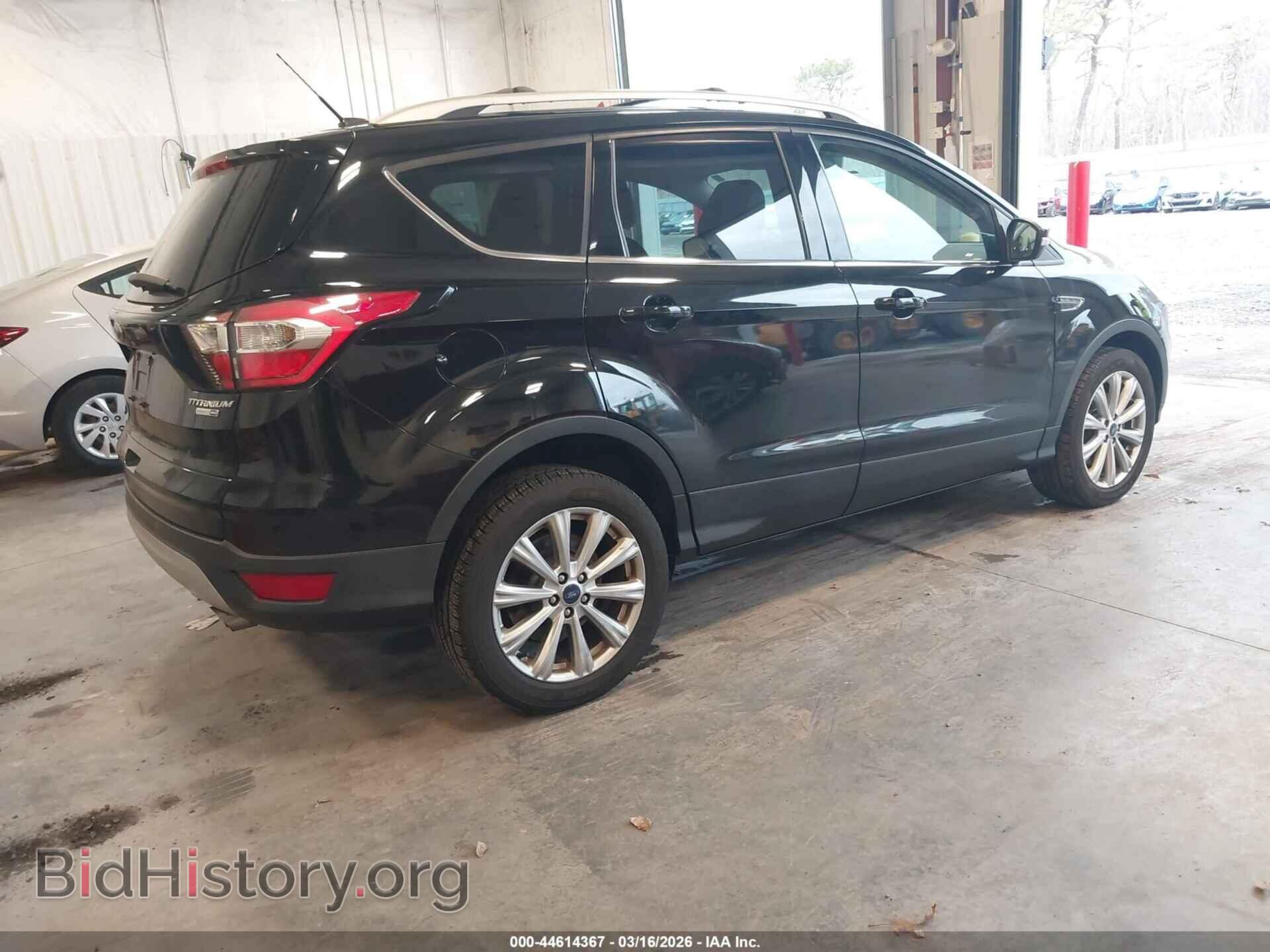 2017 FORD ESCAPE - VIN: 1FMCU9J96HUB94360 - Фото 4