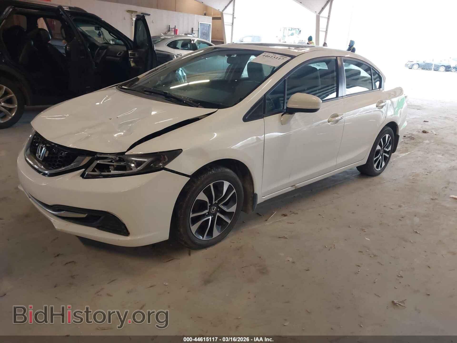 2015 HONDA CIVIC - VIN: 19XFB2F8XFE117906 - Фото 2