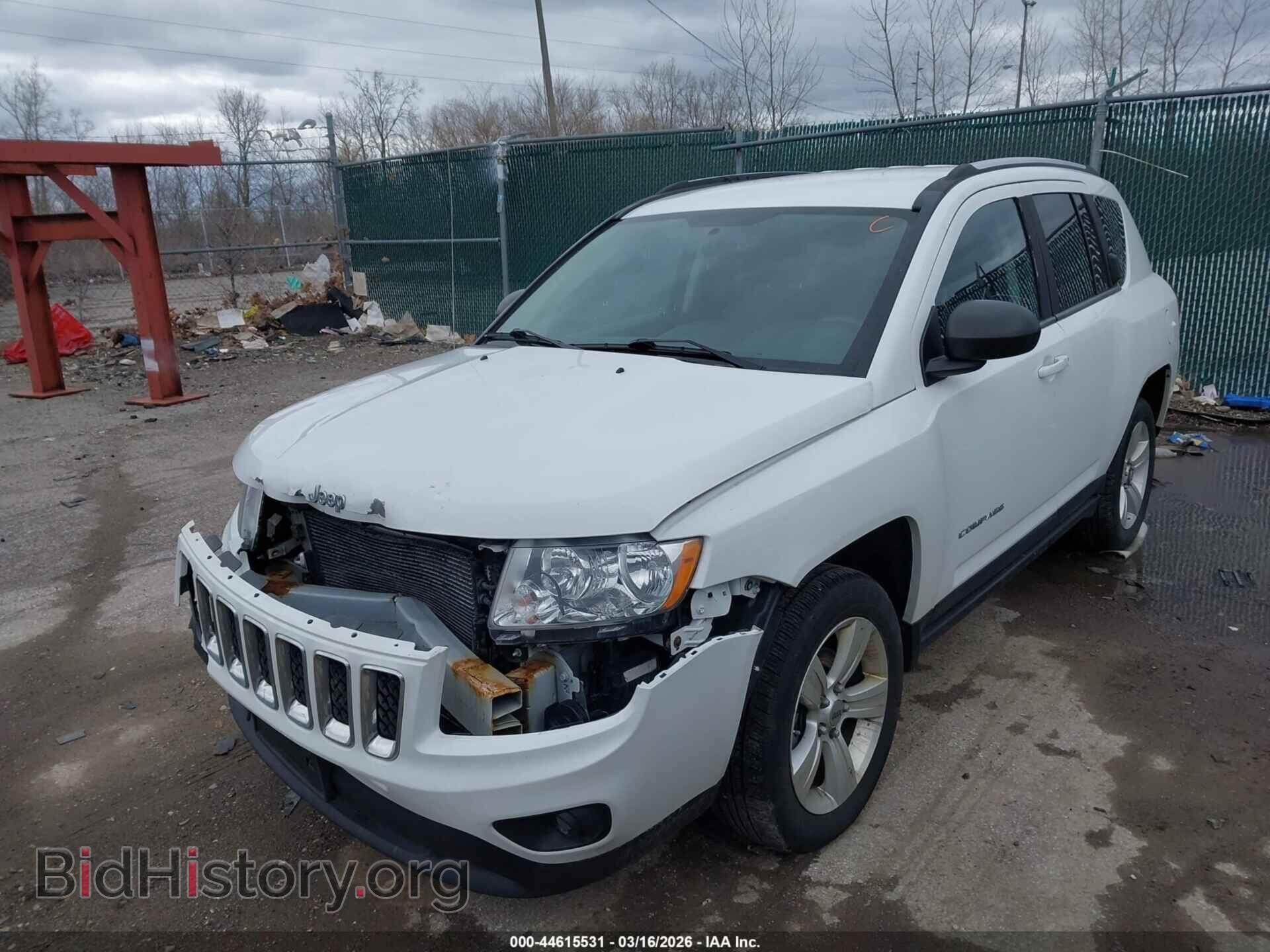 2011 JEEP COMPASS - VIN: 1J4NF1FB9BD279182 - Фото 2
