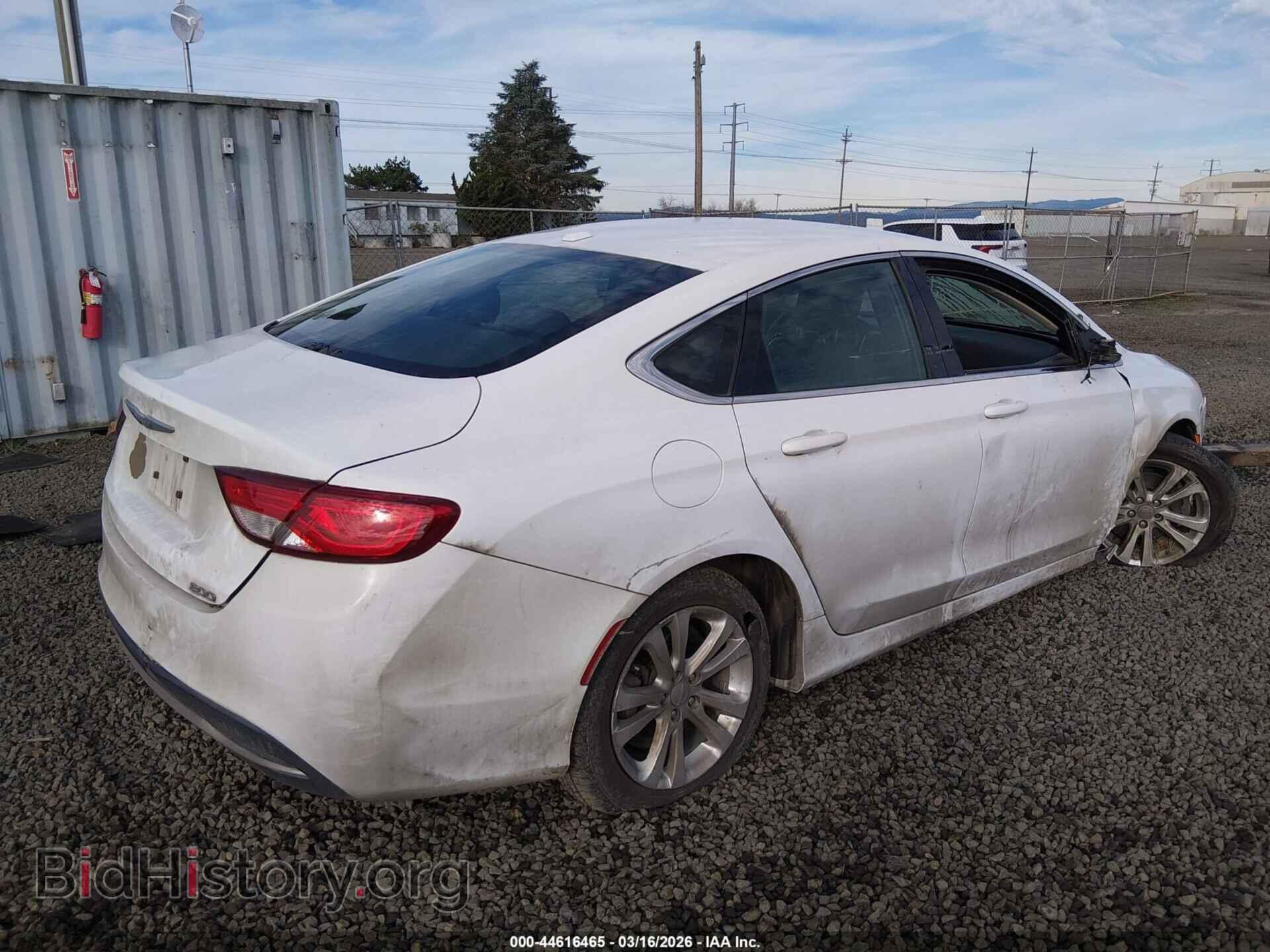 2016 CHRYSLER 200 - VIN: 1C3CCCAB0GN109470 - Фото 4