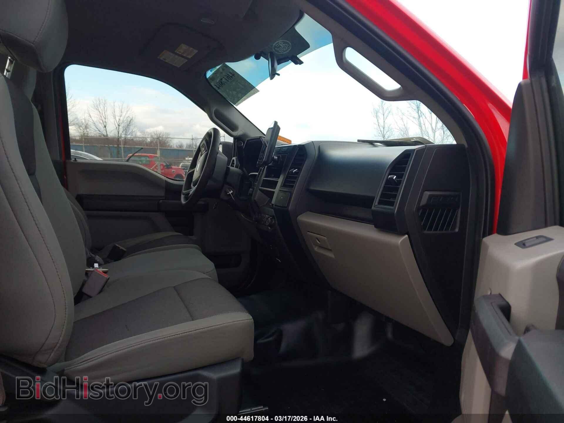 2016 FORD F-150 - VIN: 1FTMF1EP4GFB23268 - Фото 5