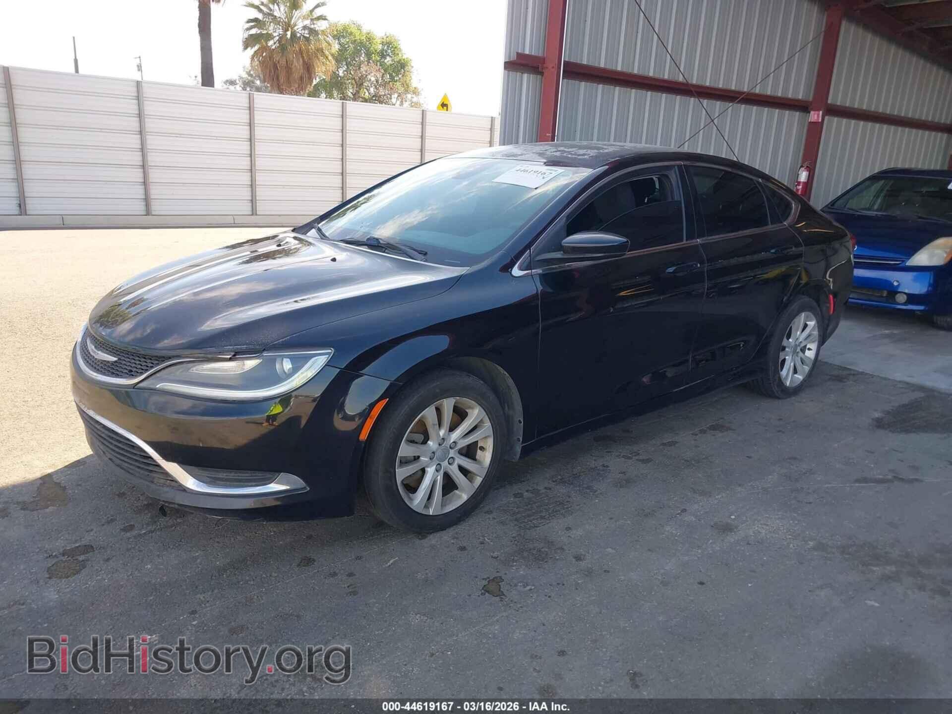 2016 CHRYSLER 200 - VIN: 1C3CCCAG3GN121737 - Фото 2