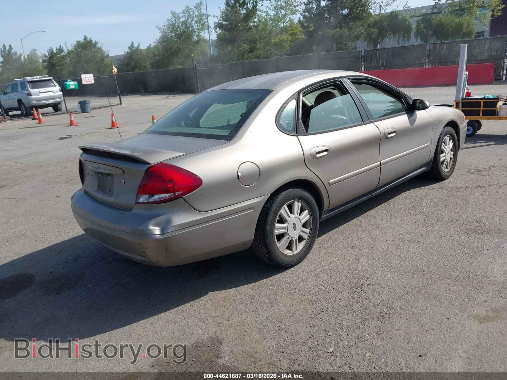 2005 FORD TAURUS - VIN: 1FAFP56S25A240122 - Фото 4