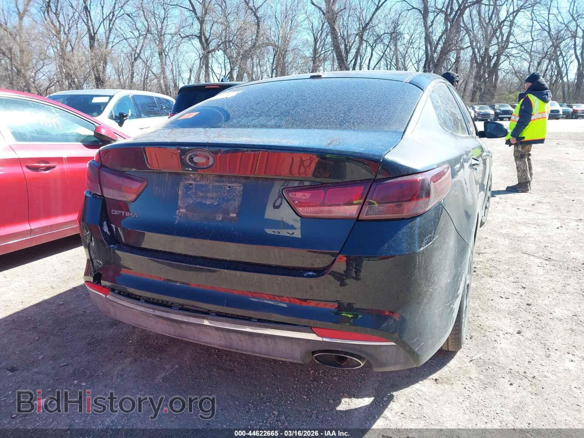 2017 KIA OPTIMA - VIN: 5XXGT4L33HG132151 - Фото 4
