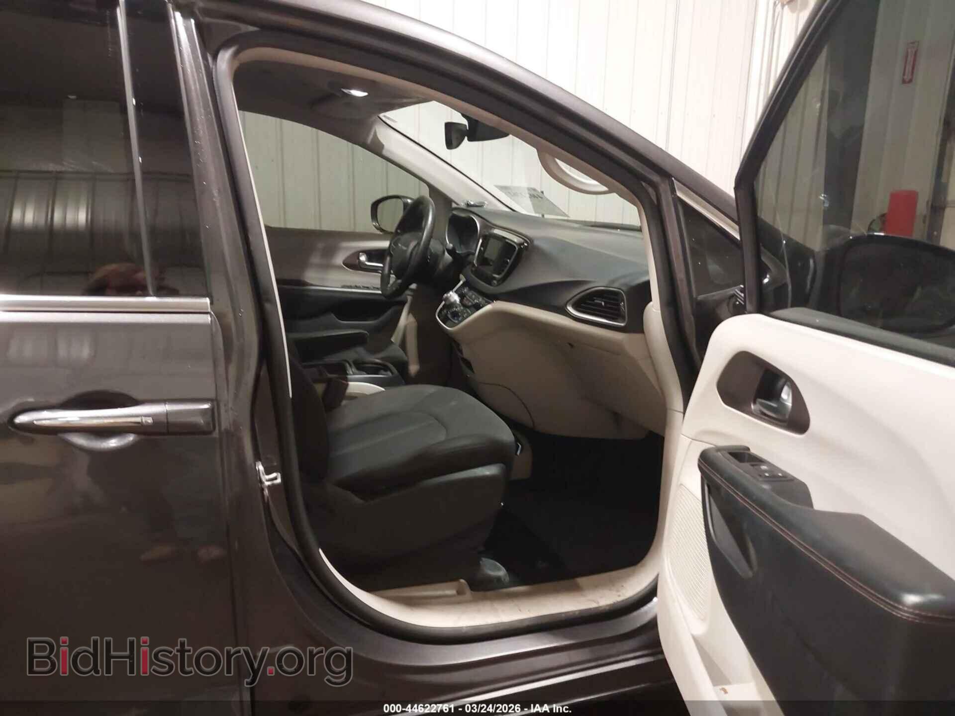 2019 CHRYSLER PACIFICA - VIN: 2C4RC1FG5KR628184 - Photo 5