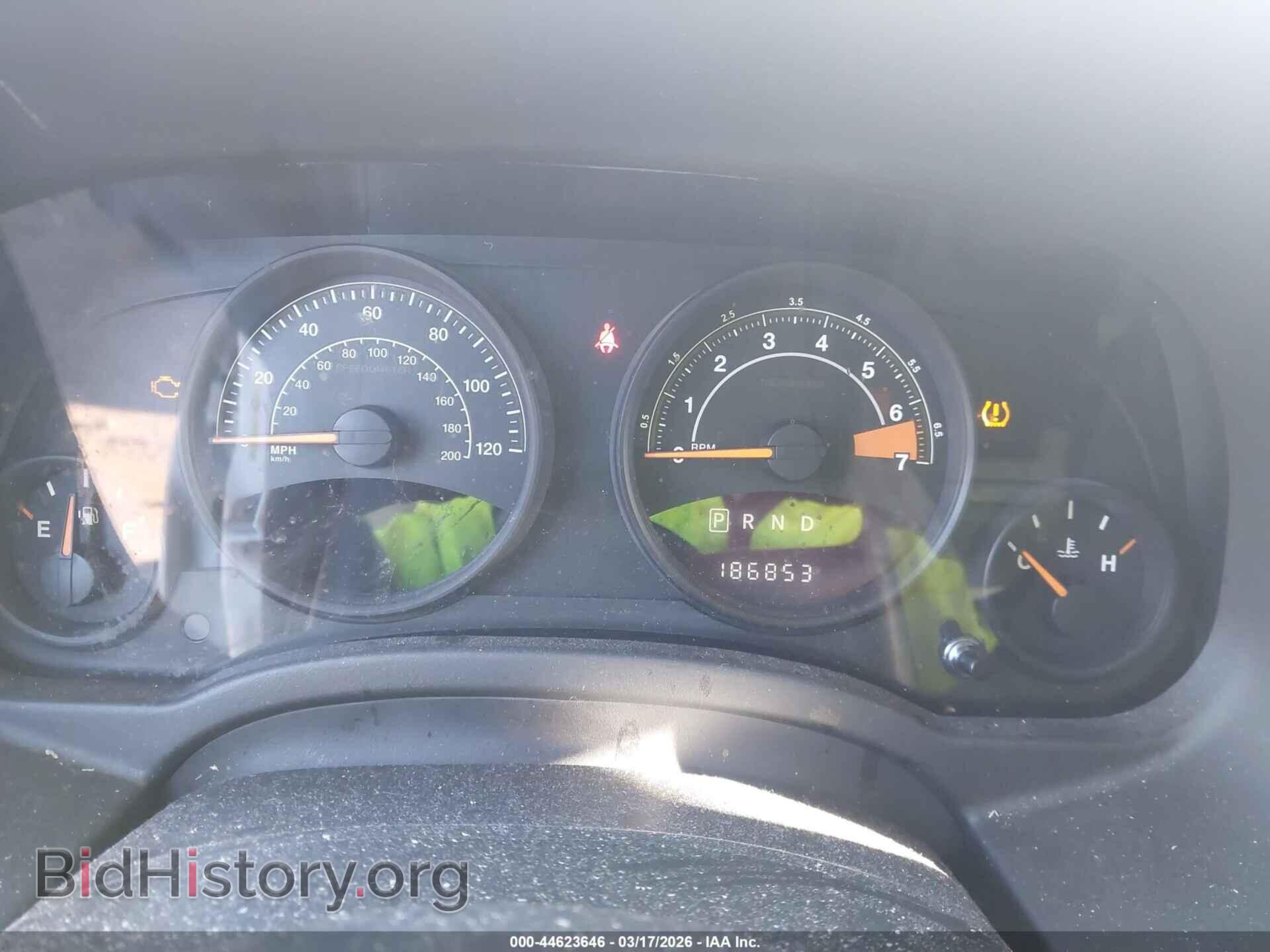 2015 JEEP COMPASS - VIN: 1C4NJCBB0FD361894 - Фото 7