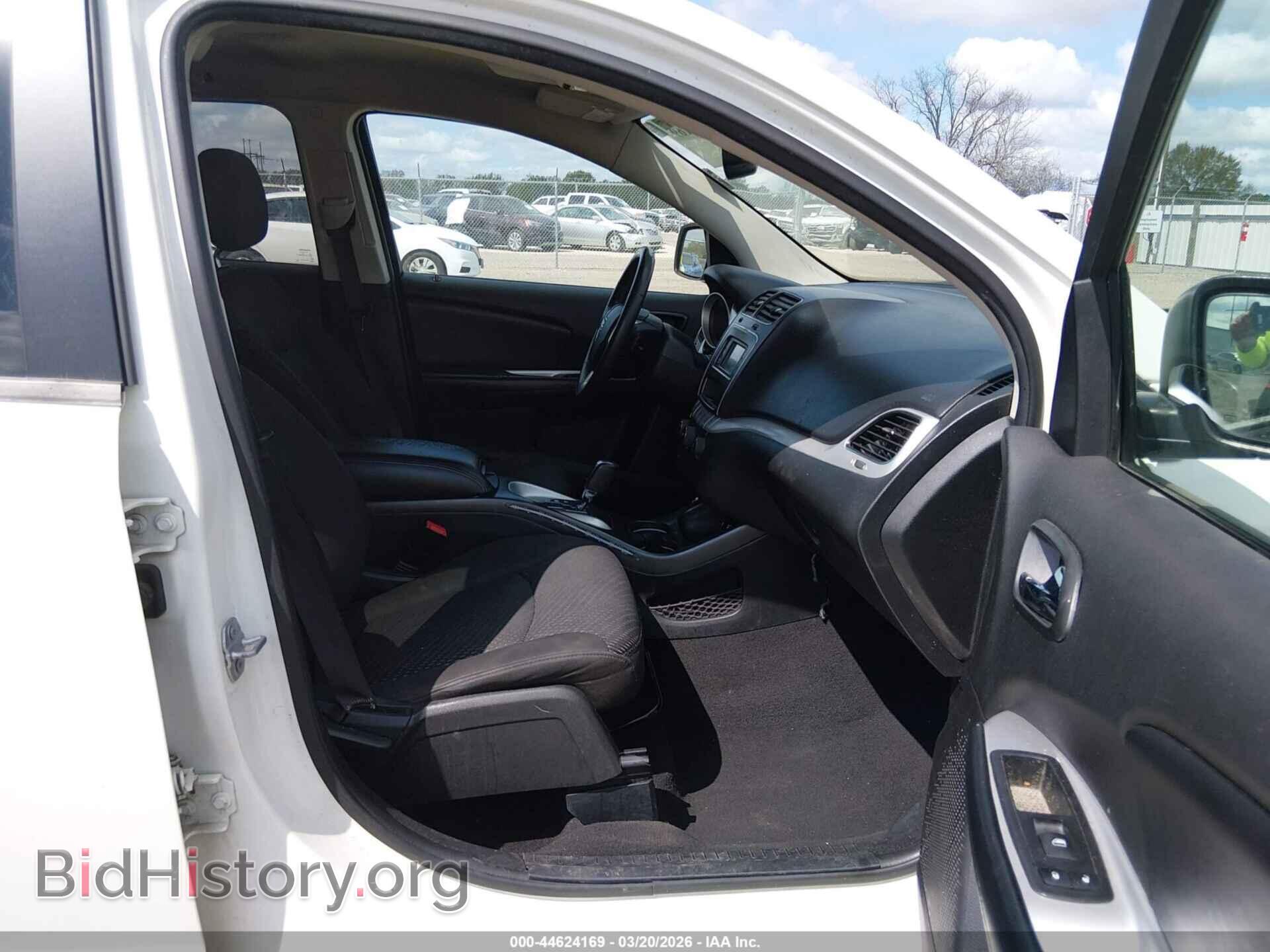 2017 DODGE JOURNEY - VIN: 3C4PDCAB5HT602508 - Фото 5