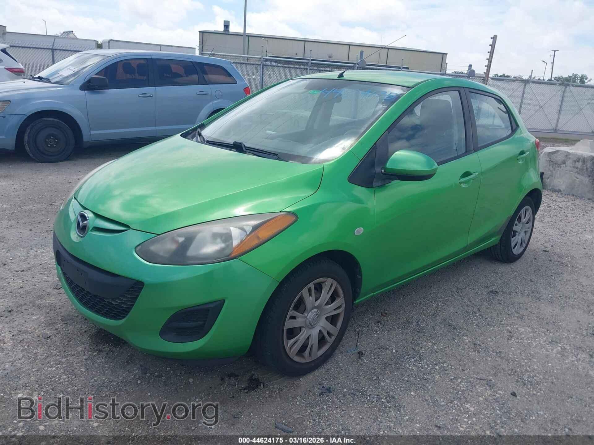 2013 MAZDA MAZDA2 - VIN: JM1DE1KY7D0157106 - Фото 2