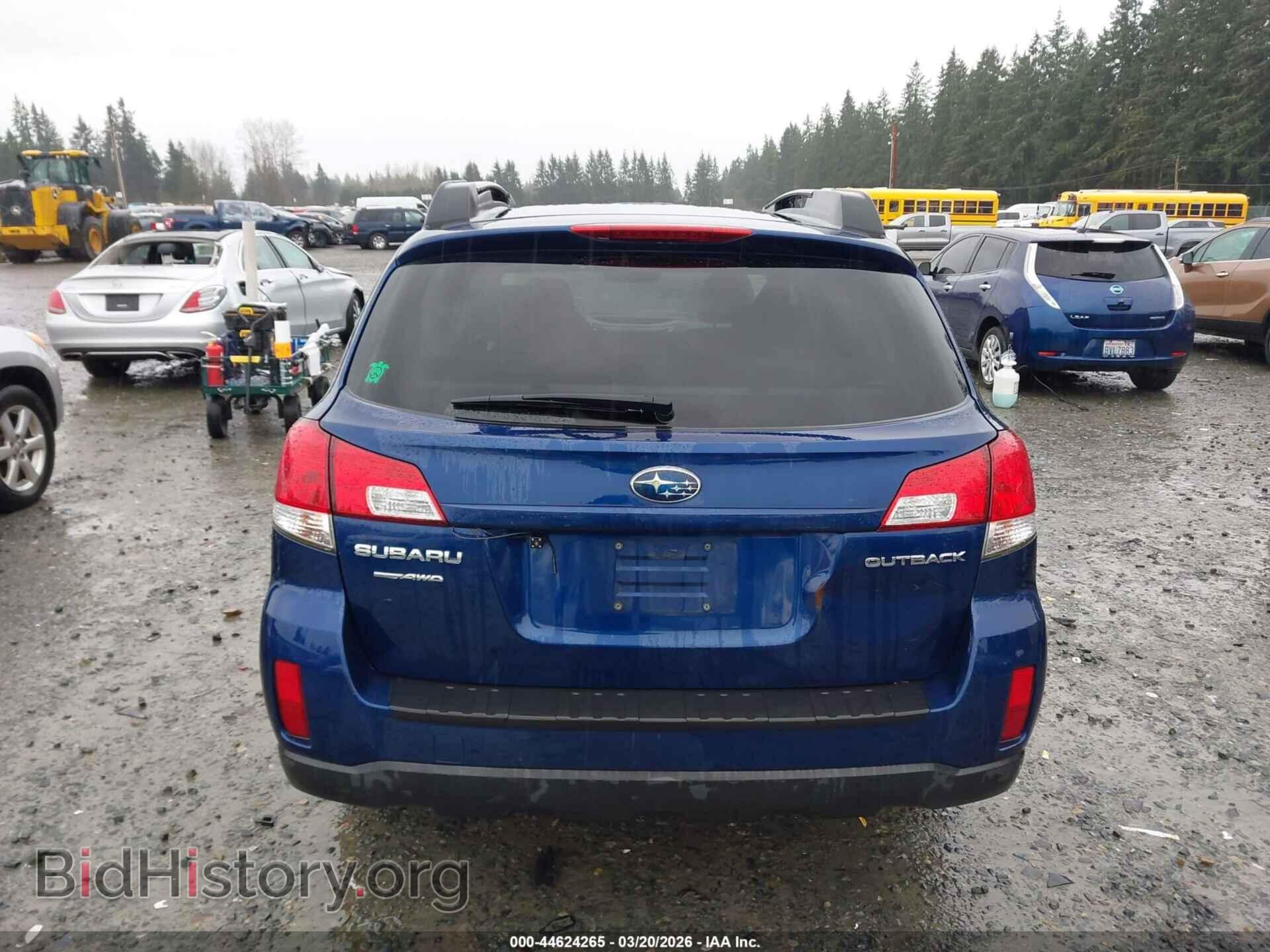 2011 SUBARU OUTBACK - VIN: 4S4BRCCC8B3369756 - Photo 16