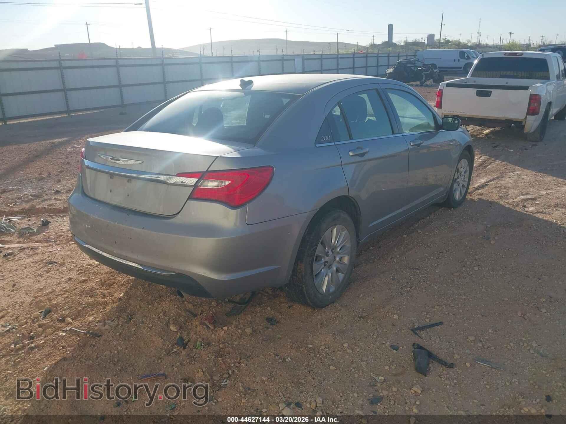 2014 CHRYSLER 200 - VIN: 1C3CCBAB5EN213802 - Фото 4