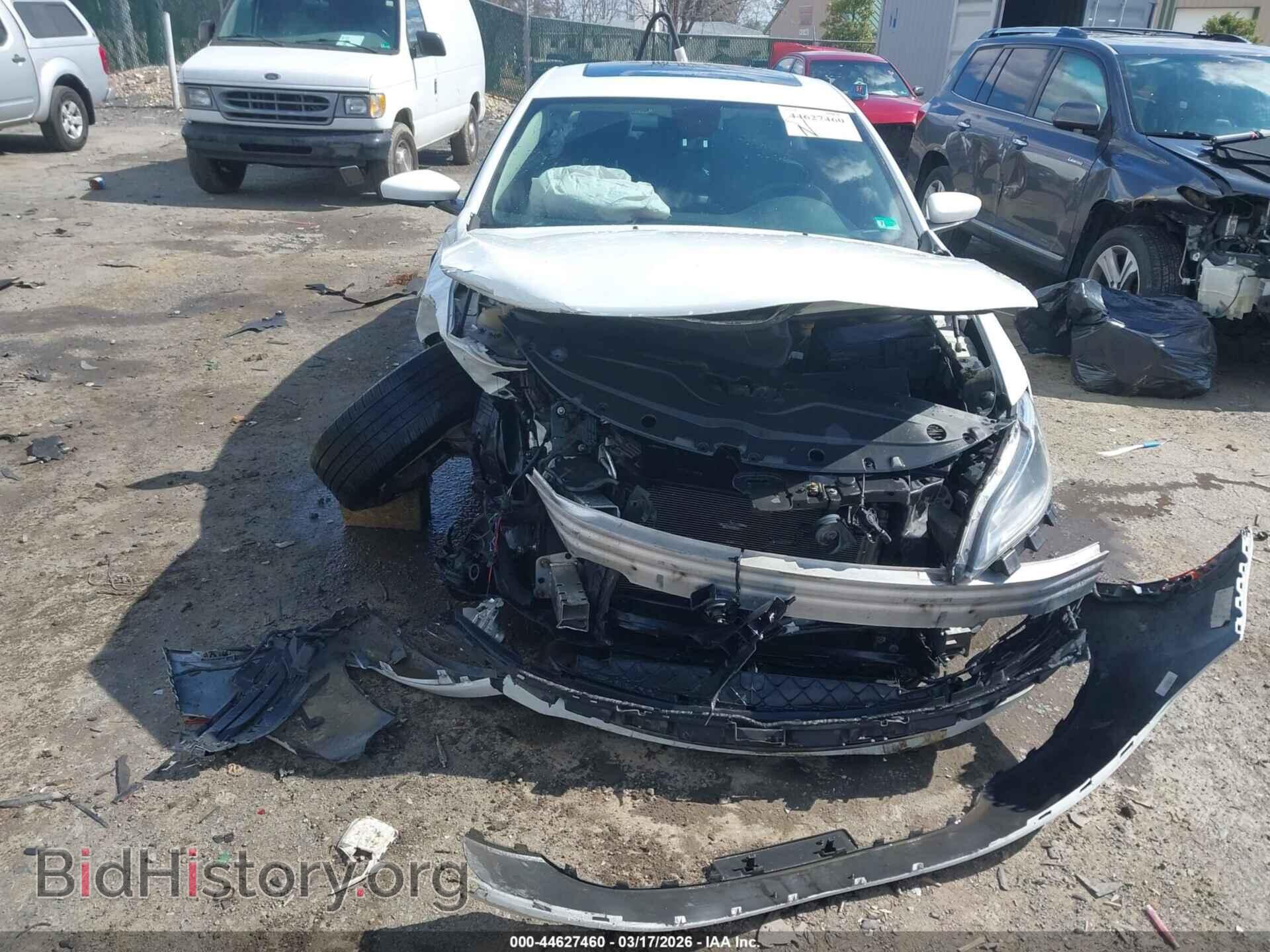2016 CHRYSLER 200 - VIN: 1C3CCCAB1GN125029 - Фото 11