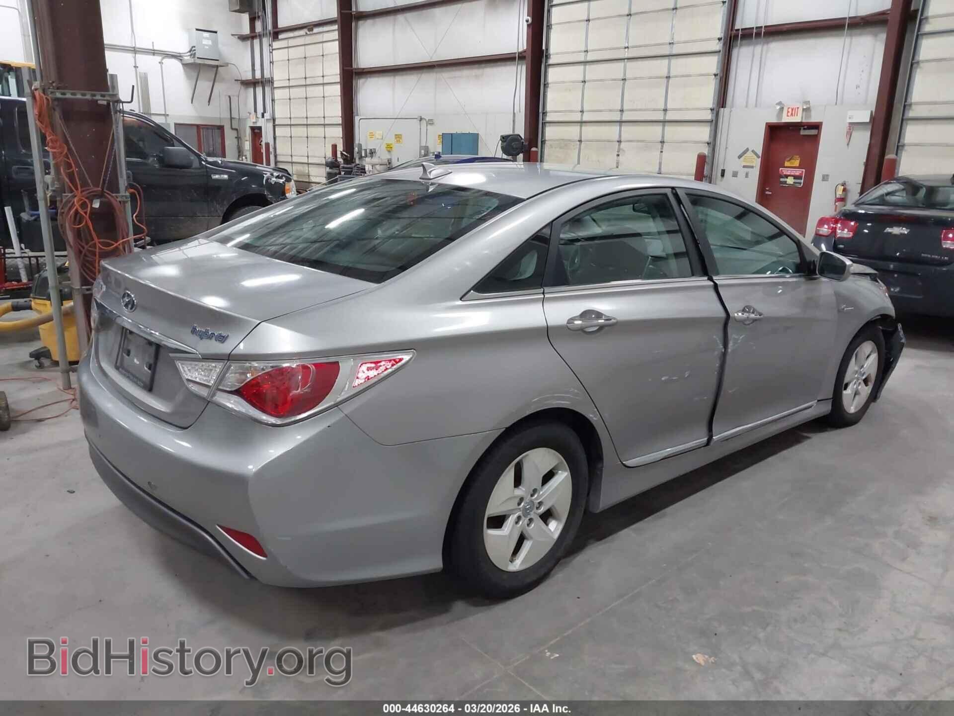 2012 HYUNDAI SONATA HYBRID - VIN: KMHEC4A48CA038947 - Фото 4