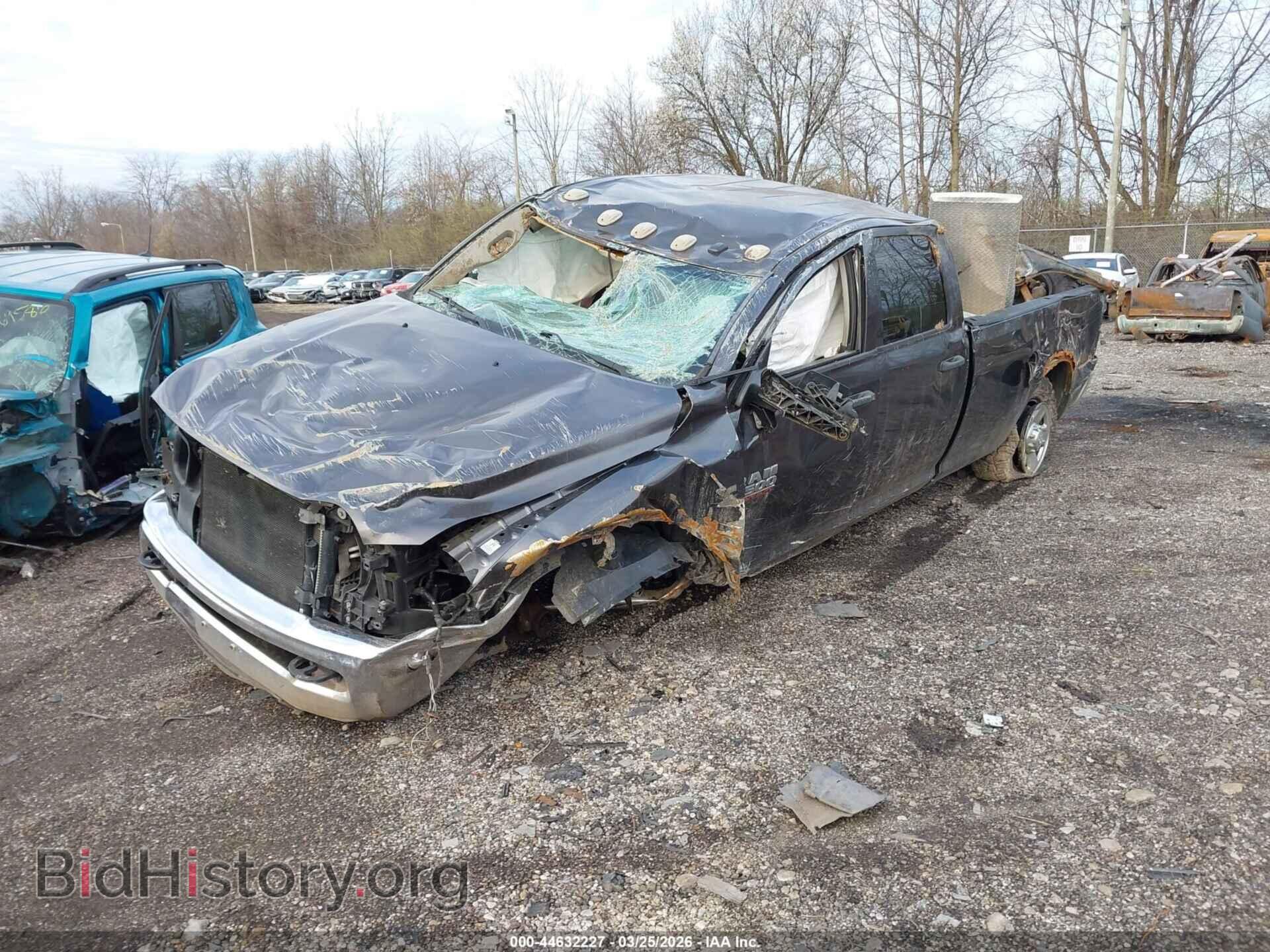 2014 RAM 2500 - VIN: 3C6UR5HL0EG136318 - Фото 2