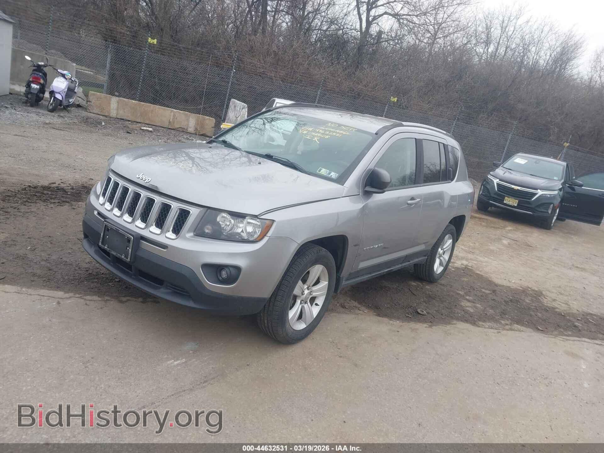 2015 JEEP COMPASS - VIN: 1C4NJDBB9FD424108 - Фото 2