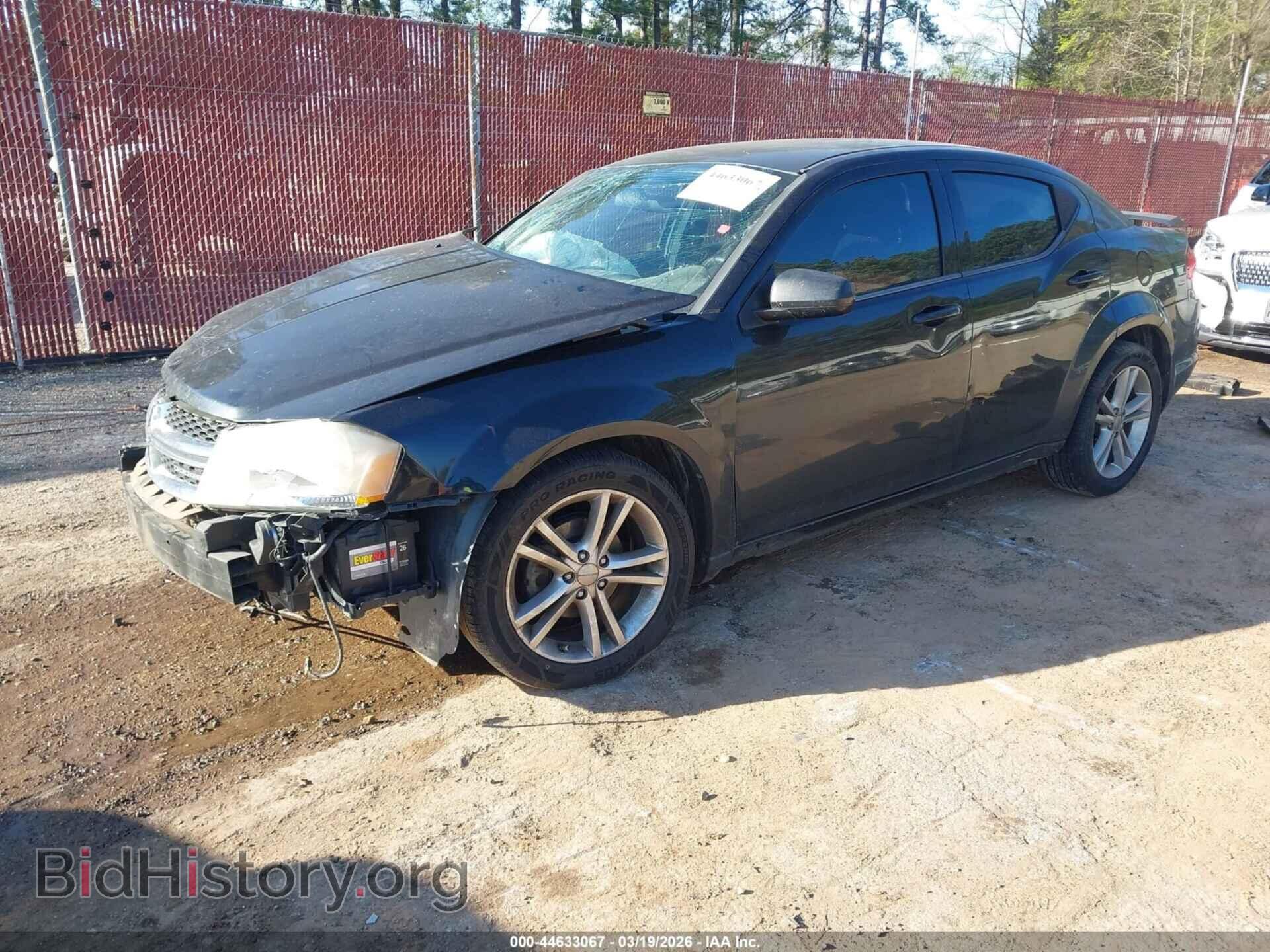 2011 DODGE AVENGER - VIN: 1B3BD1FG2BN523261 - Фото 2