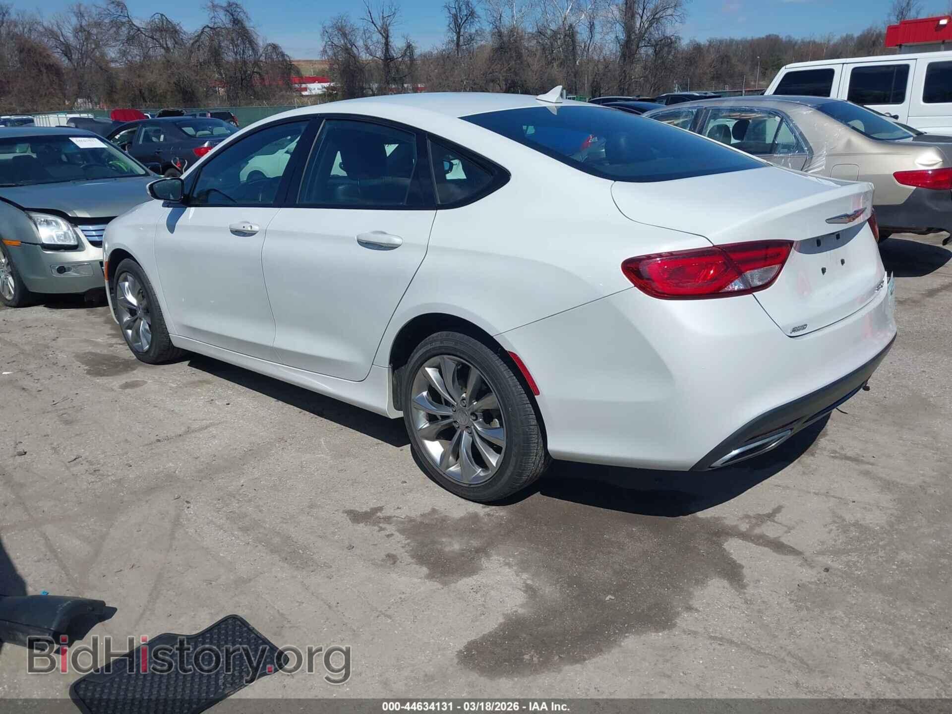 2015 CHRYSLER 200 - VIN: 1C3CCCDG4FN615650 - Фото 3