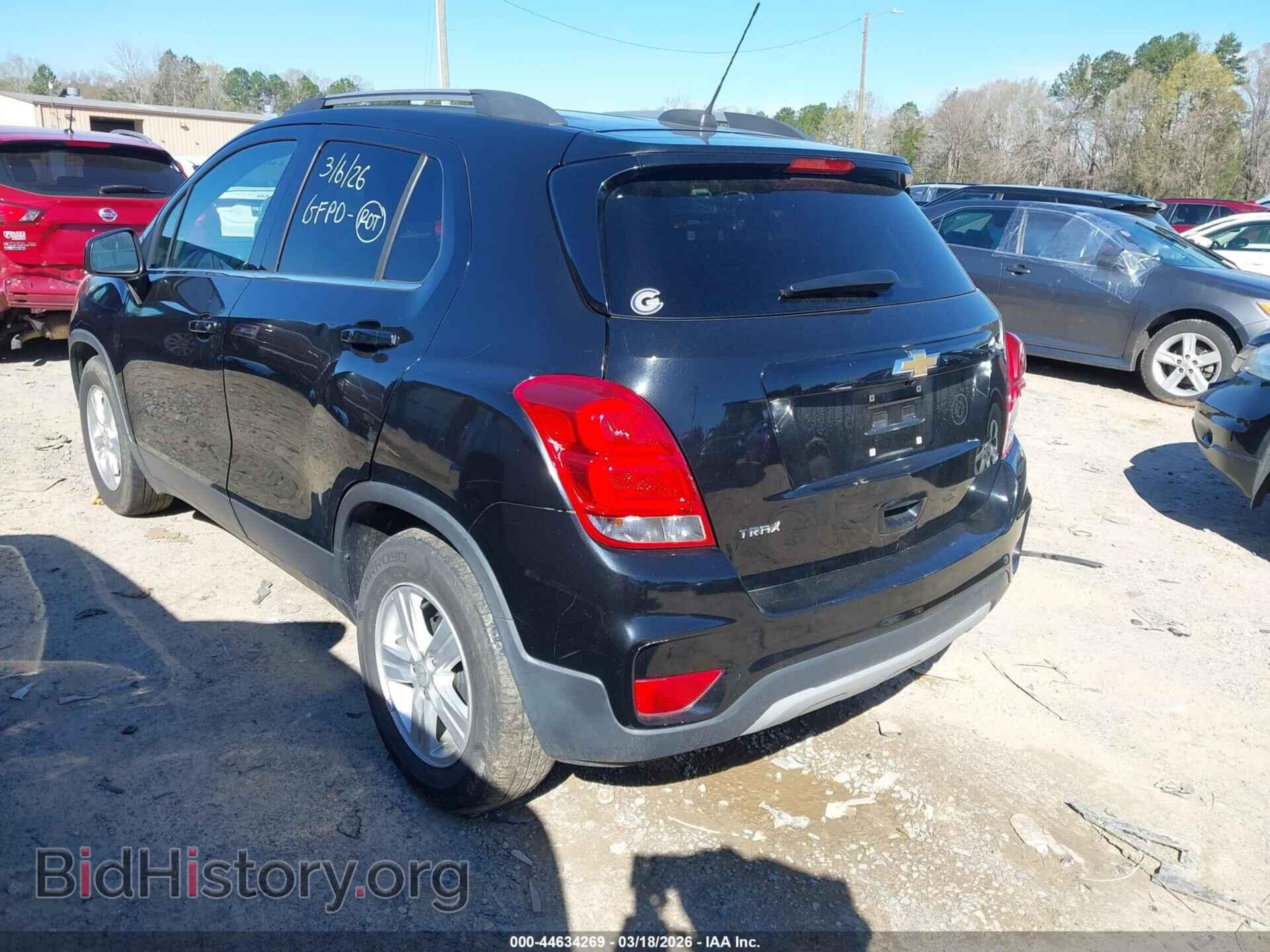 2017 CHEVROLET TRAX - VIN: 3GNCJLSB3HL178064 - Фото 3