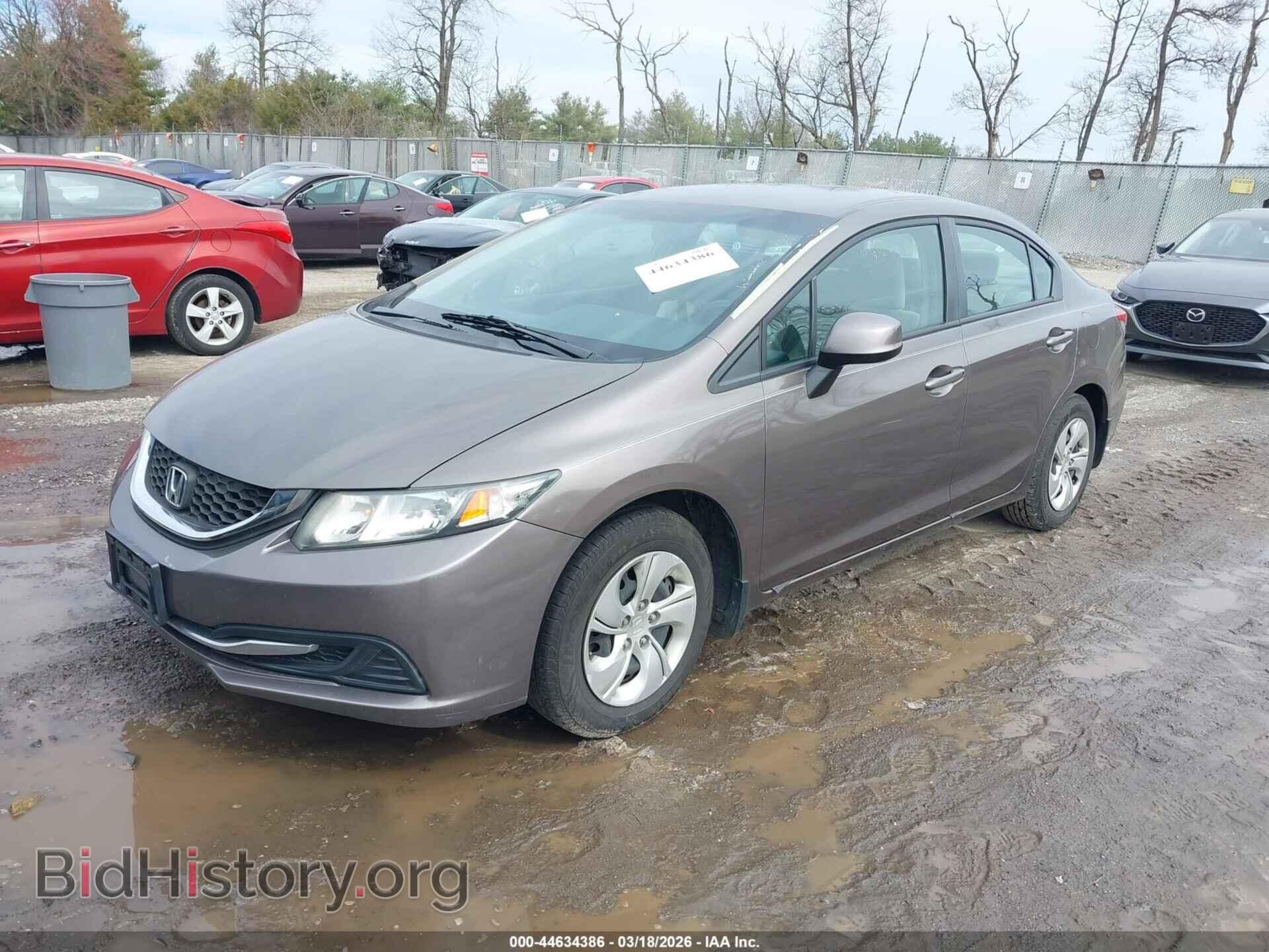 2013 HONDA CIVIC - VIN: 2HGFB2F56DH577122 - Фото 2