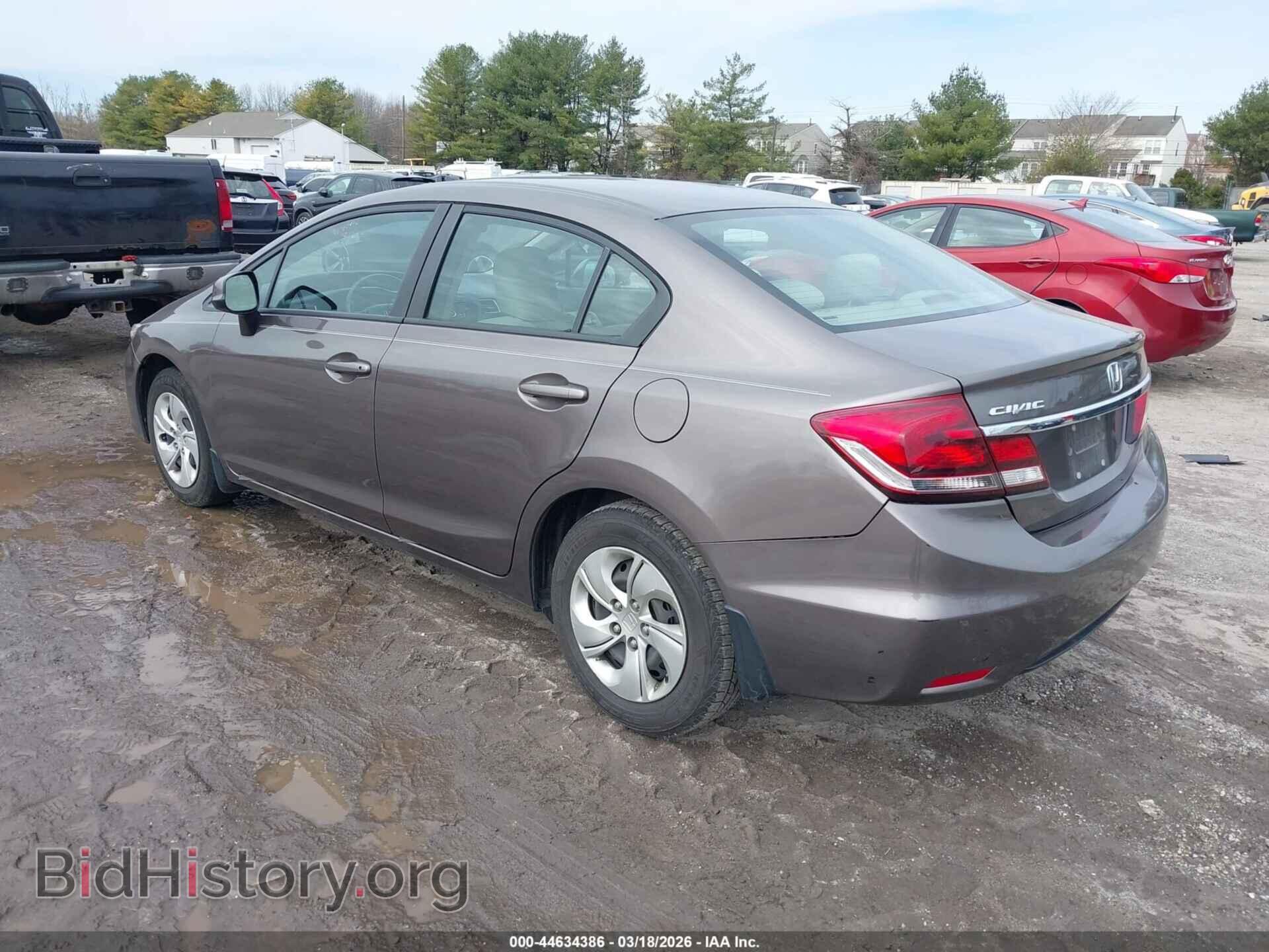 2013 HONDA CIVIC - VIN: 2HGFB2F56DH577122 - Фото 3