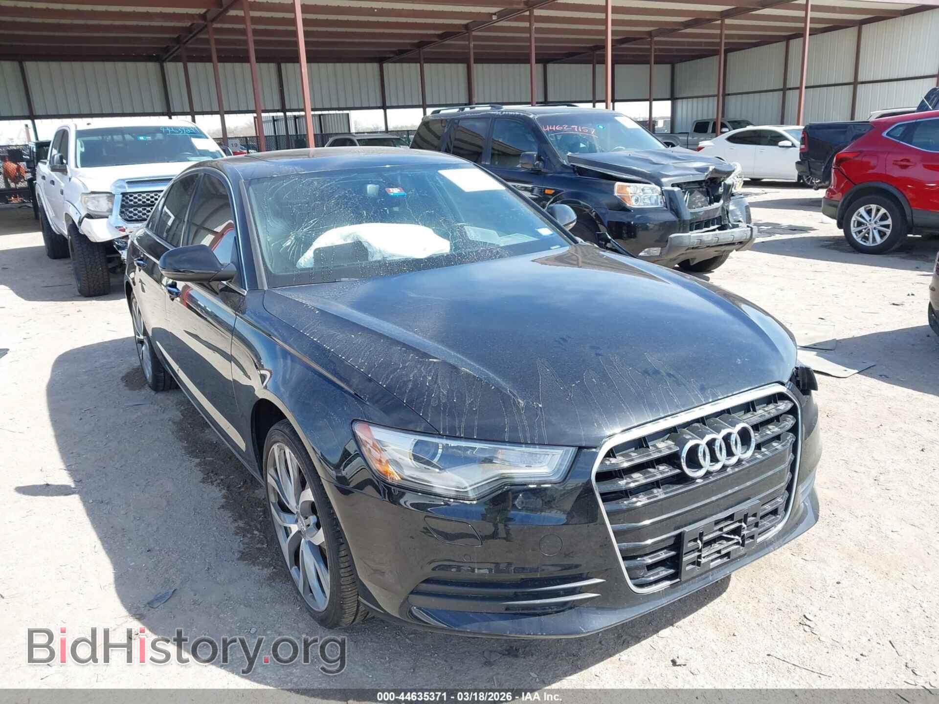 Фотография WAUDFAFC8DN156039 - AUDI A6 2013