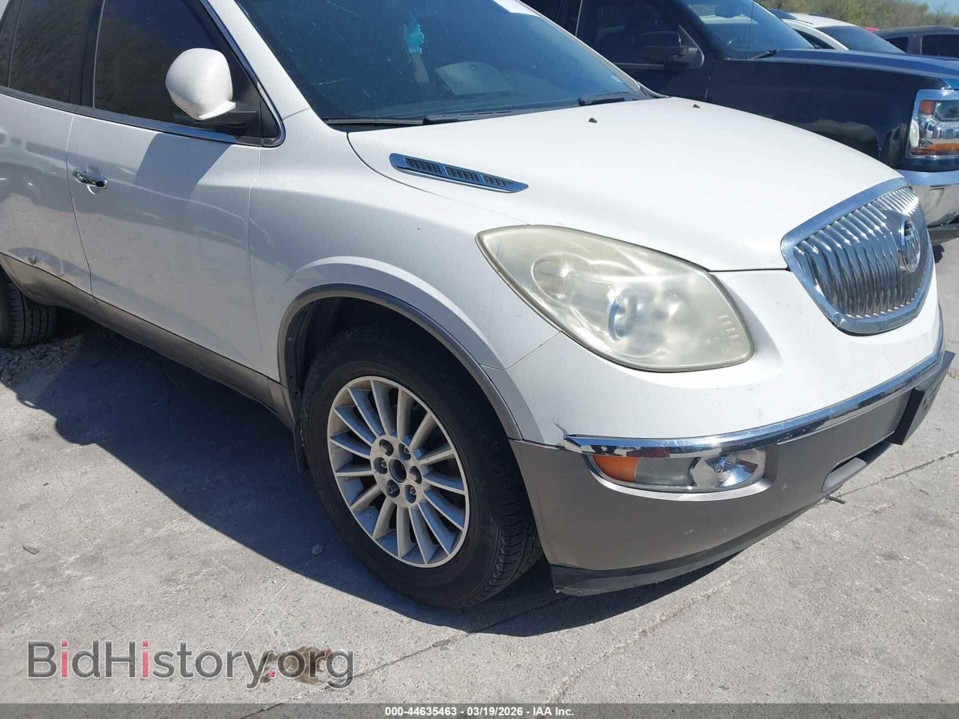 2011 BUICK ENCLAVE - VIN: 5GAKRAED8BJ166149 - Photo 12