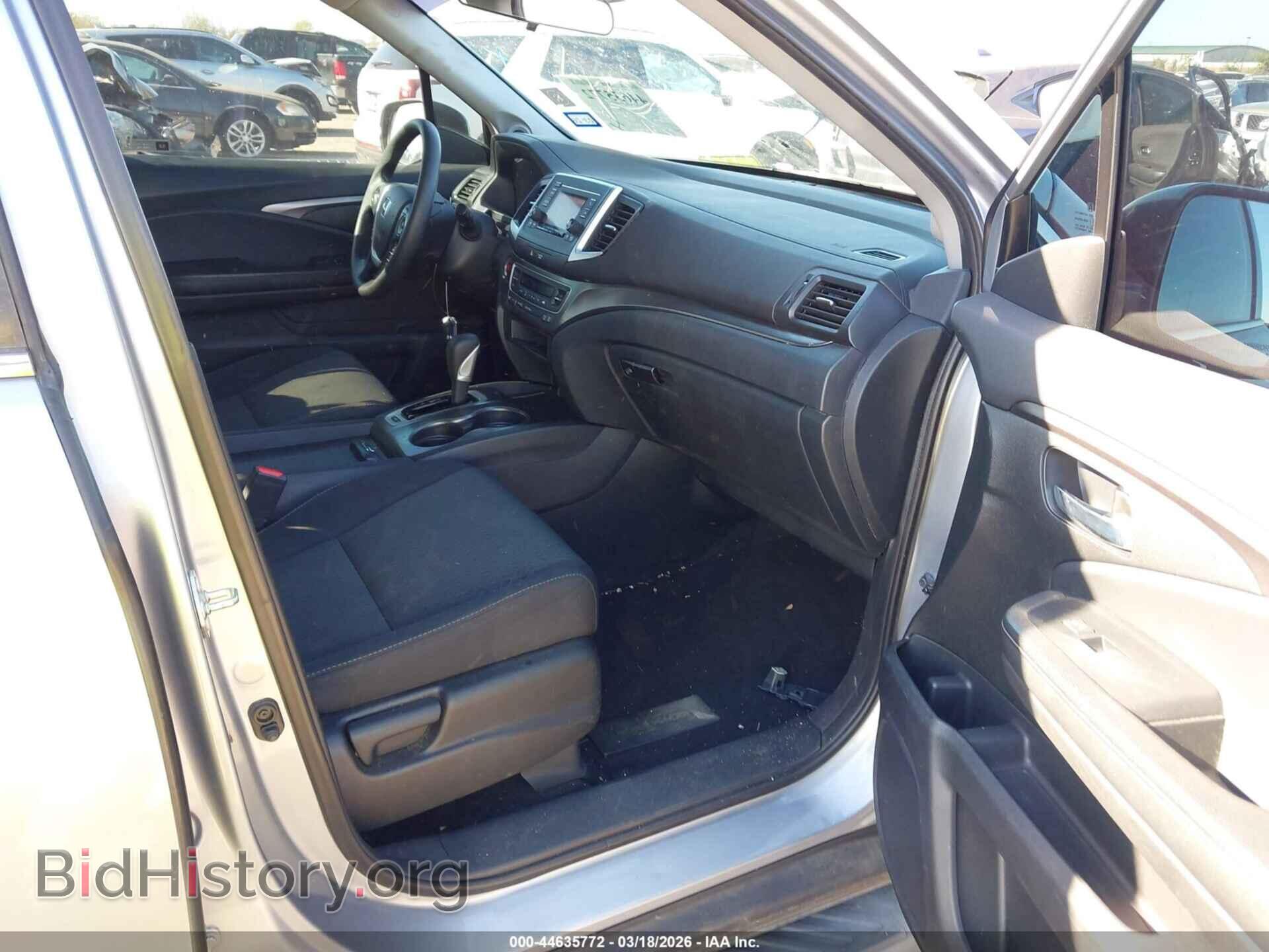 2017 HONDA RIDGELINE - VIN: 5FPYK2F40HB004671 - Photo 5