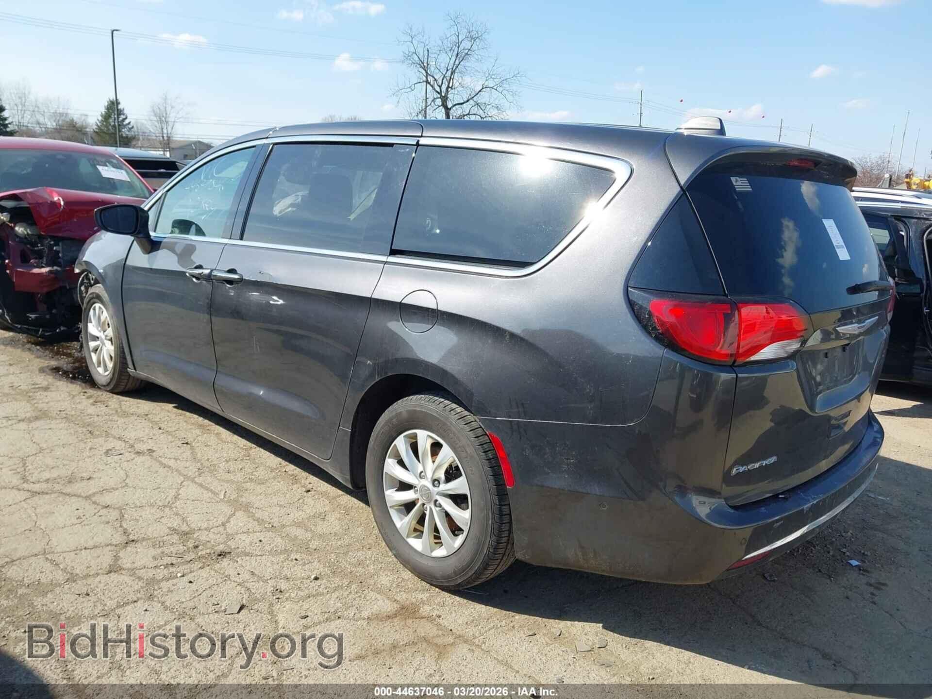 2020 CHRYSLER PACIFICA - VIN: 2C4RC1FG0LR146854 - Фото 3