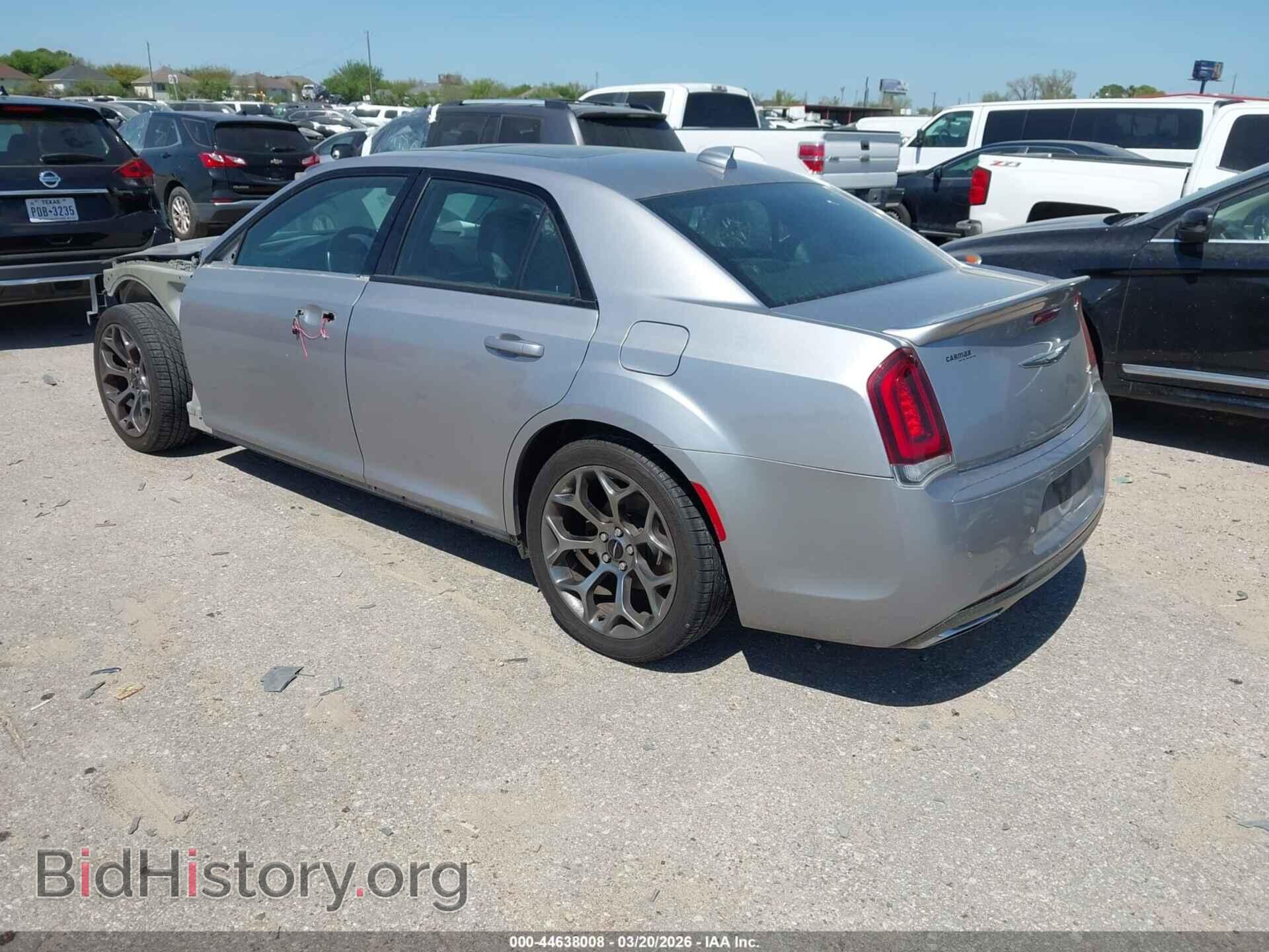 2018 CHRYSLER 300 - VIN: 2C3CCABG9JH244591 - Фото 3
