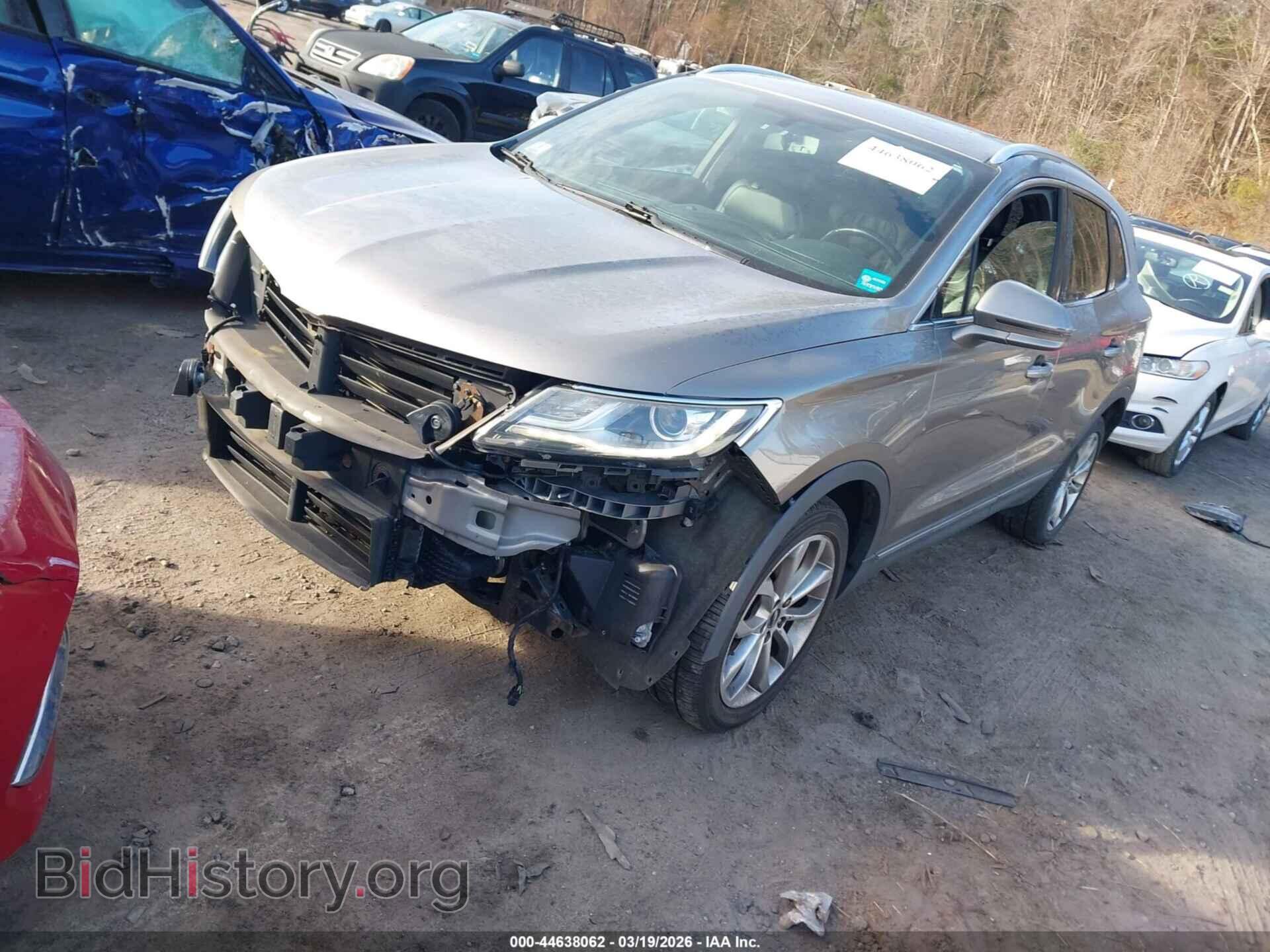 2017 LINCOLN MKC - VIN: 5LMCJ2D98HUL04950 - Photo 2