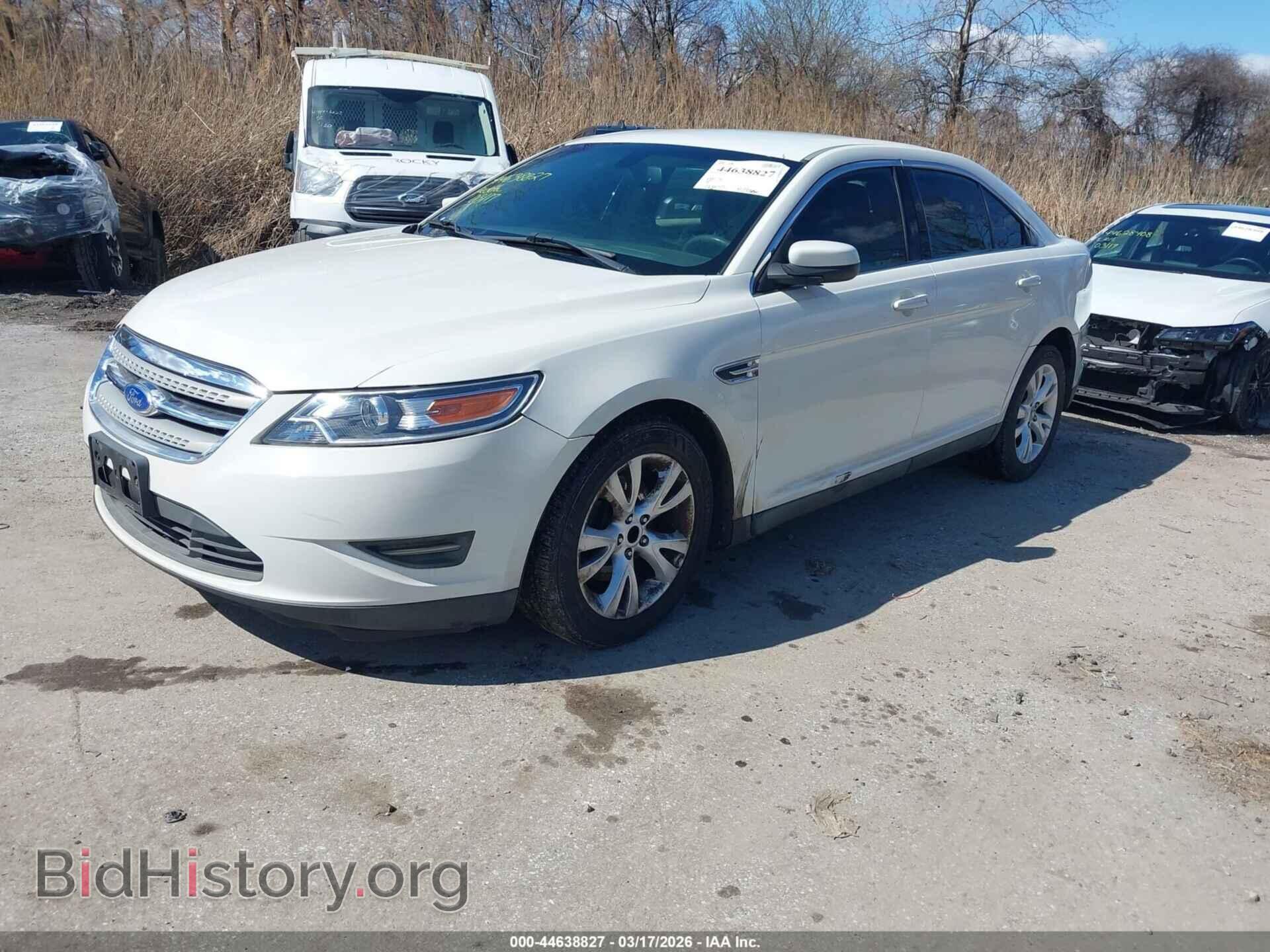 2011 FORD TAURUS - VIN: 1FAHP2EW3BG166035 - Photo 2